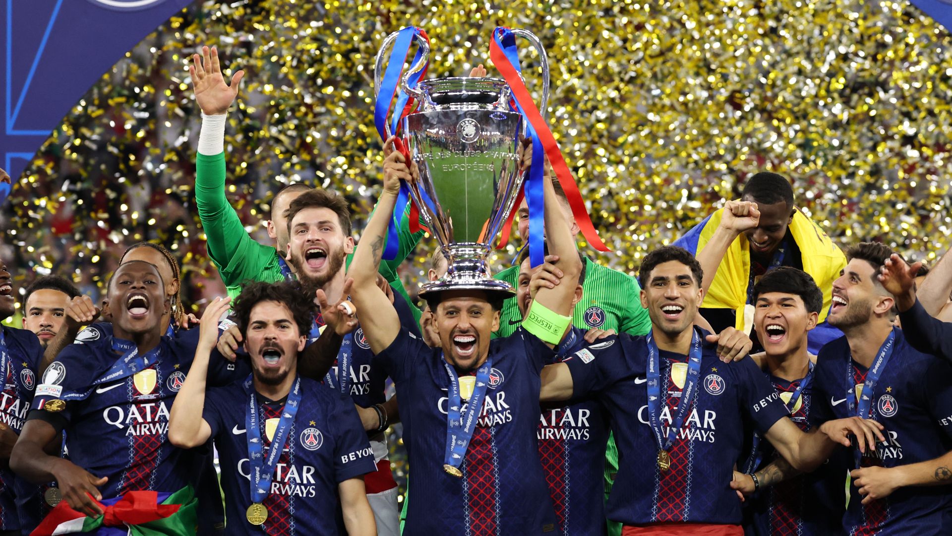 Champions League, la top 11 della UEFA: ci sono Kvaratskhelia e Dembelé, presenti anche Kane e Olise