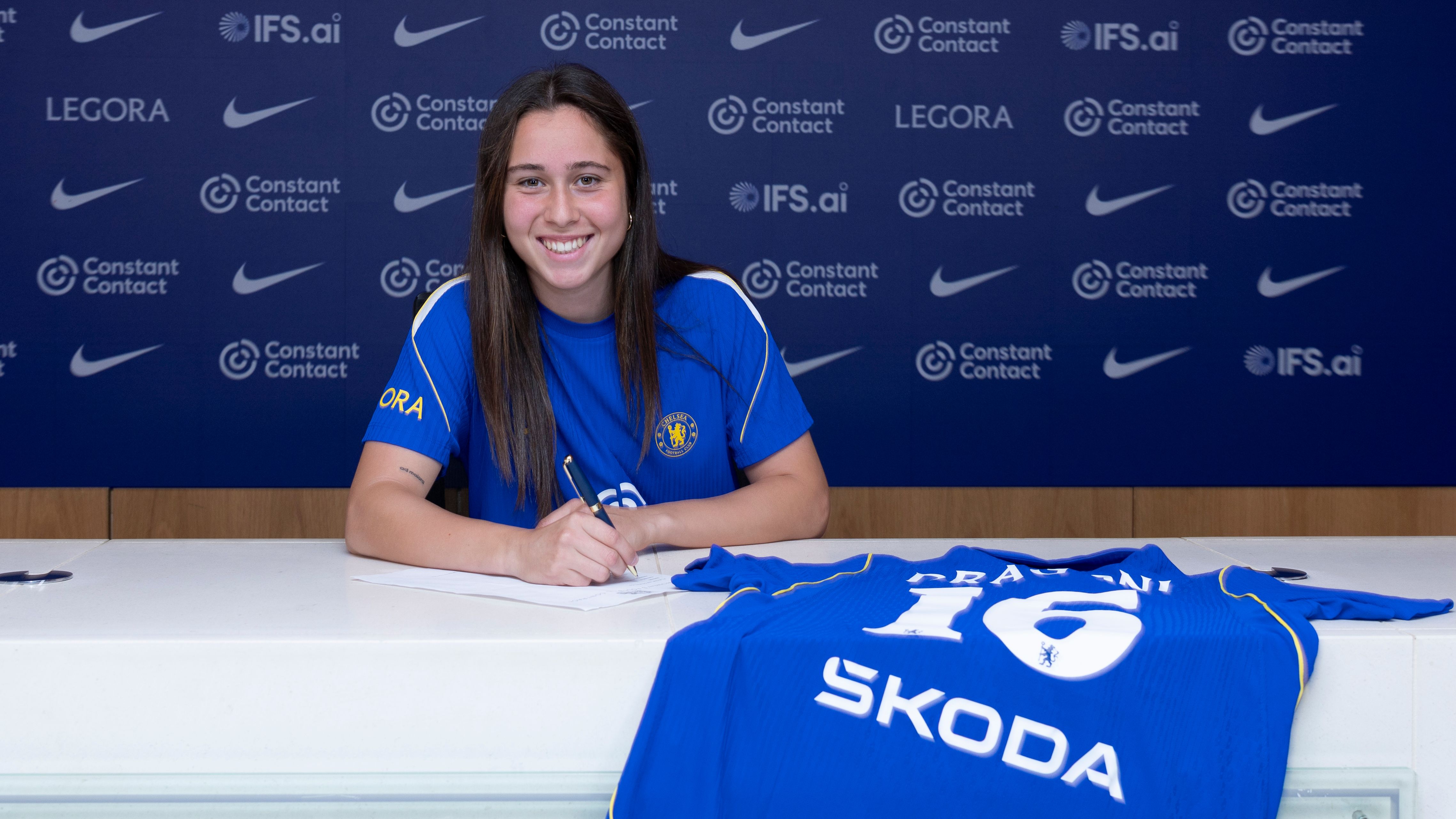 Dragoni al Chelsea, i dettagli del trasferimento più importante del calcio femminile italiano