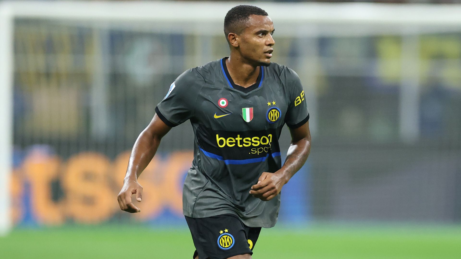 Akanji Inter