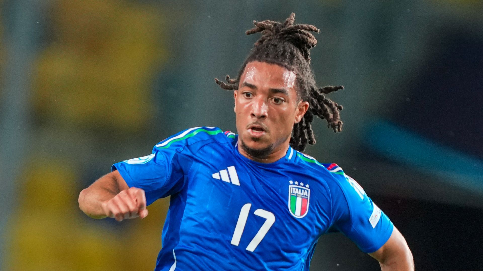 CHI È LUCA KOLEOSHO, IL GIRAMONDO