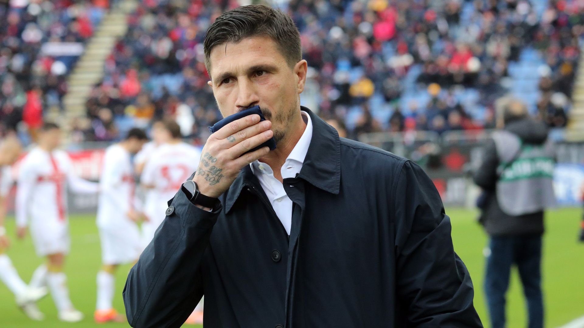 Cagliari, Pisacane: "Arbitri? Il calcio sta perdendo credibilità. Mina ci sarà con il Lecce, Gaetano out"