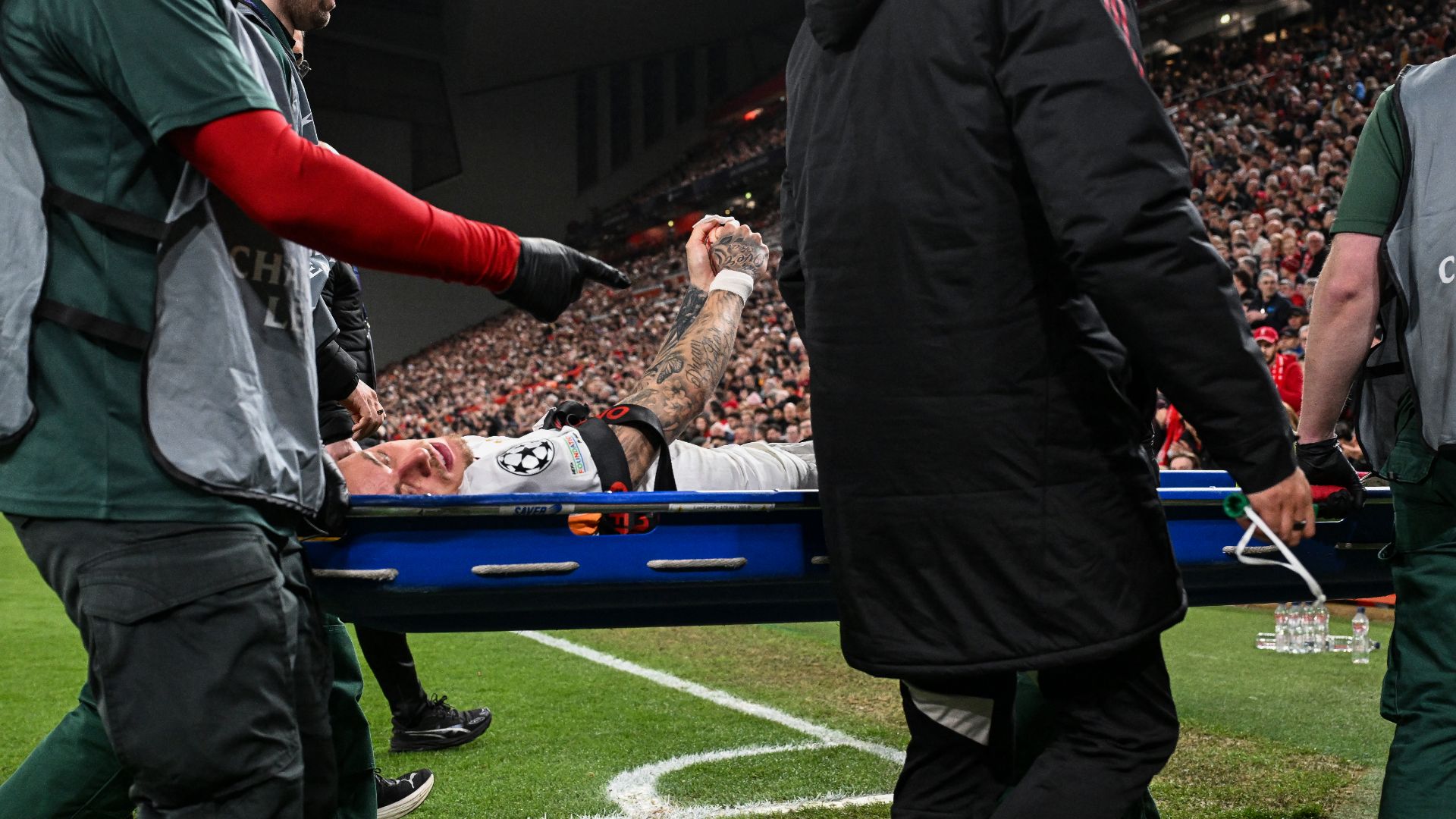 LANG PORTATO IN OSPEDALE