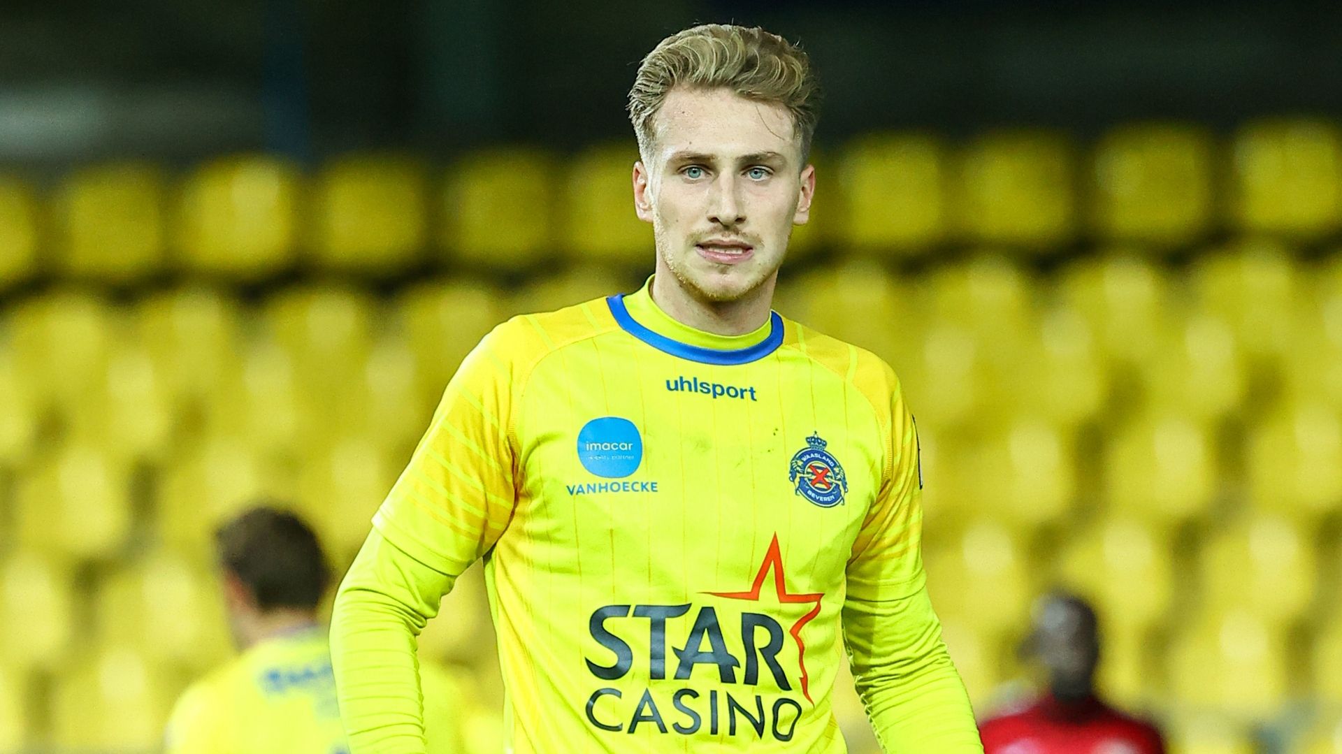 Tragedia per Verreth, è morto il figlio di un anno. Il bari lascia il ritiro Tragedia per Verreth, è morto il figlio di un anno. Il bari lascia il ritiro