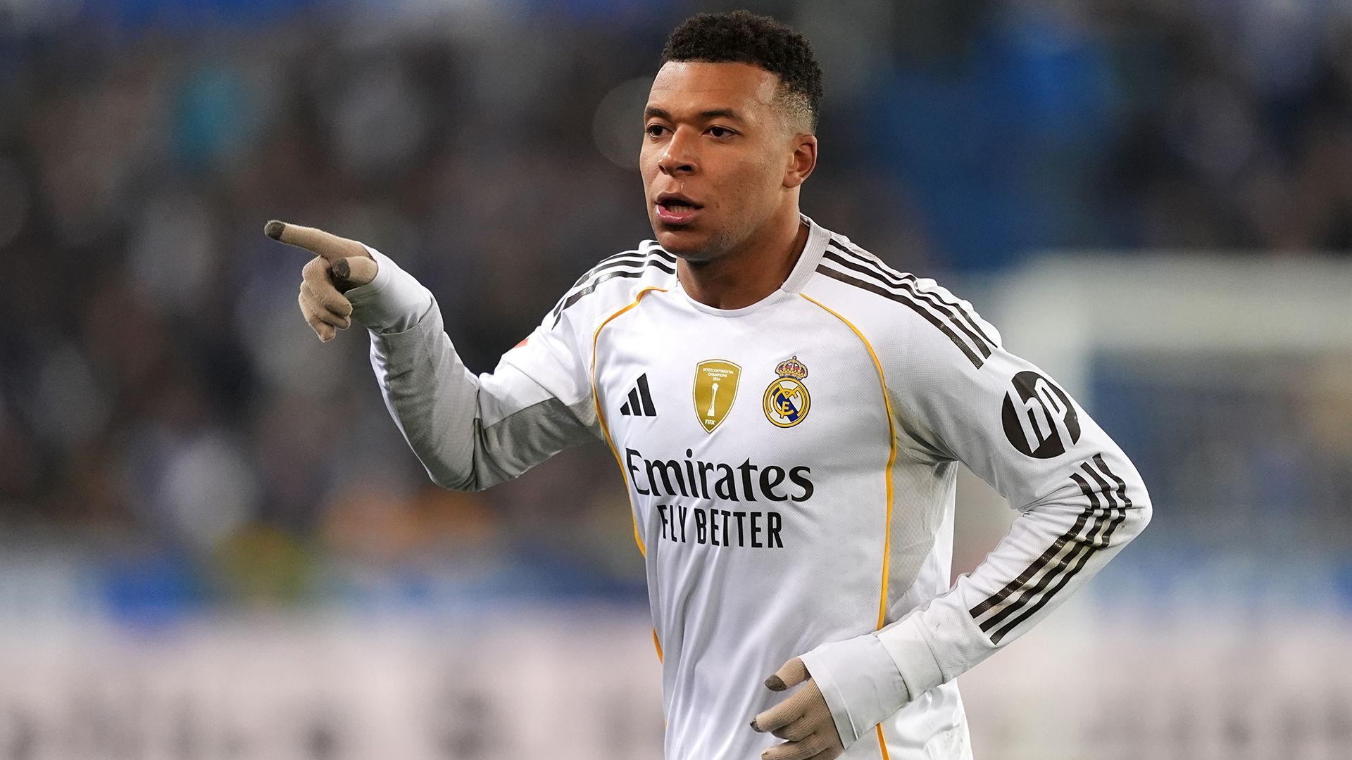 Mbappé come Cristiano Ronaldo: segna col Real Madrid ed eguaglia il ...