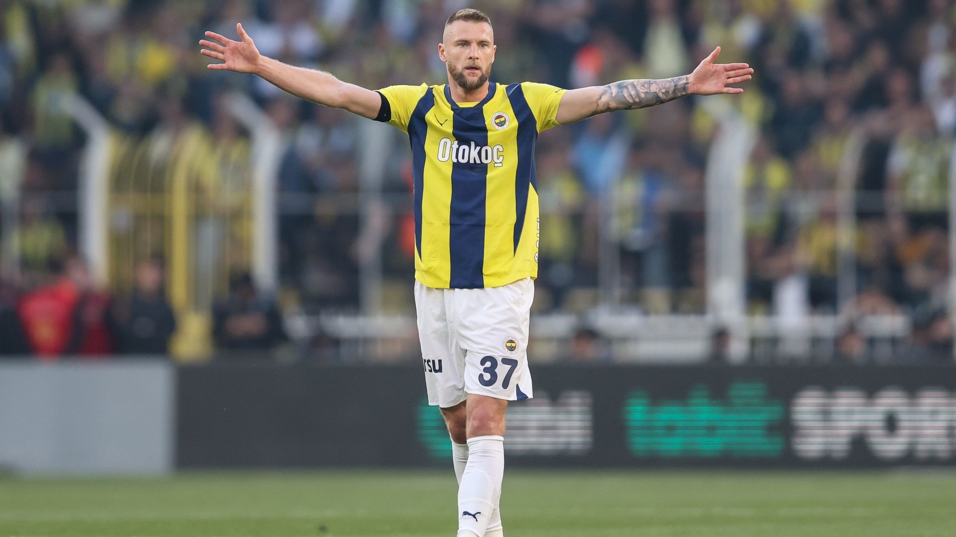 Skriniar torna al Fenerbahce: definito l'accordo con il Paris Saint-Germain