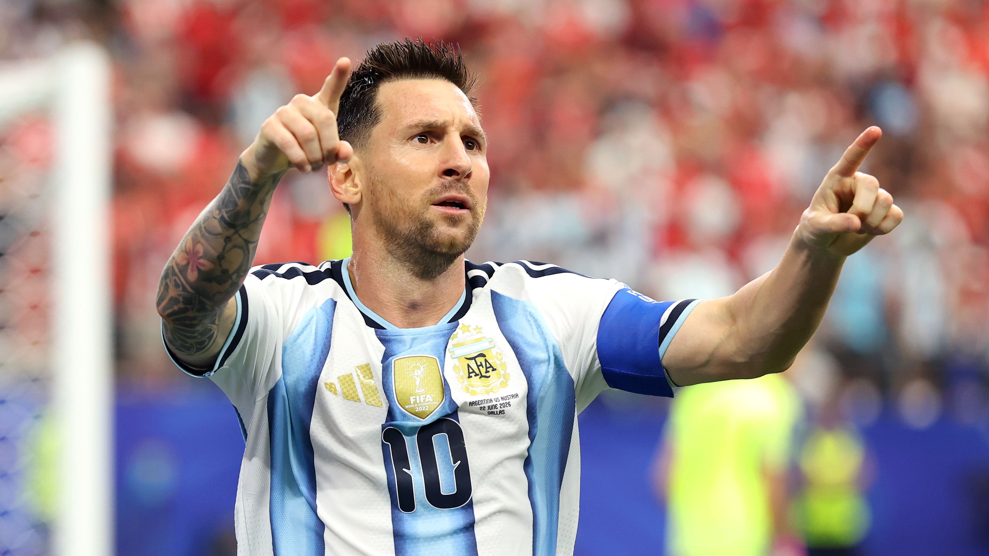 Zlatan Ibrahimovic afferma che Lionel Messi è “in una categoria a sé”, superiore a Diego Maradona e Pelé, grazie all’“incredibile” avvio con l'Argentina nei Mondiali 2026