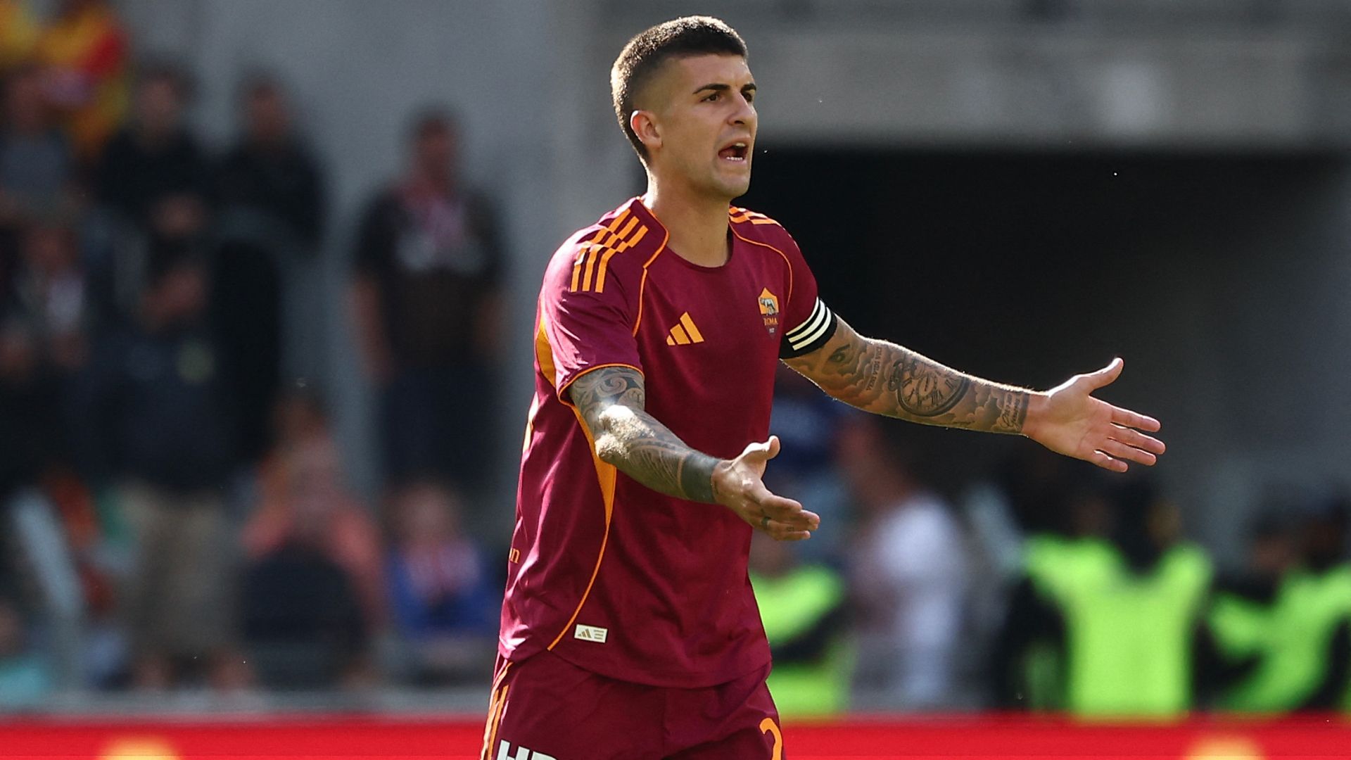 Roma, Mancini: "Sono cambiato grazie a Ranieri, mi disse che mi odiava. Scudetto? Non siamo primi per caso"