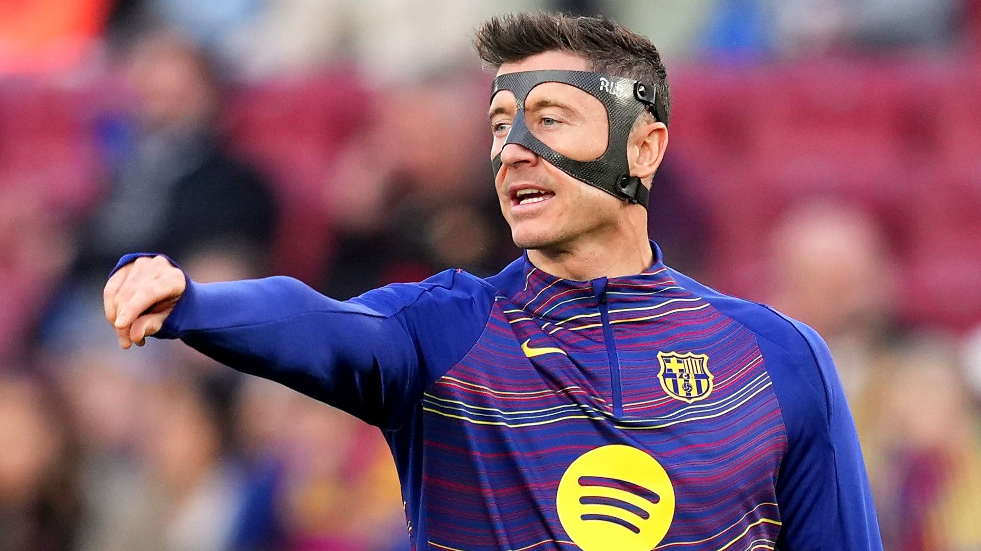 Barcellona: offerta al ribasso a Lewandowski per rinnovare