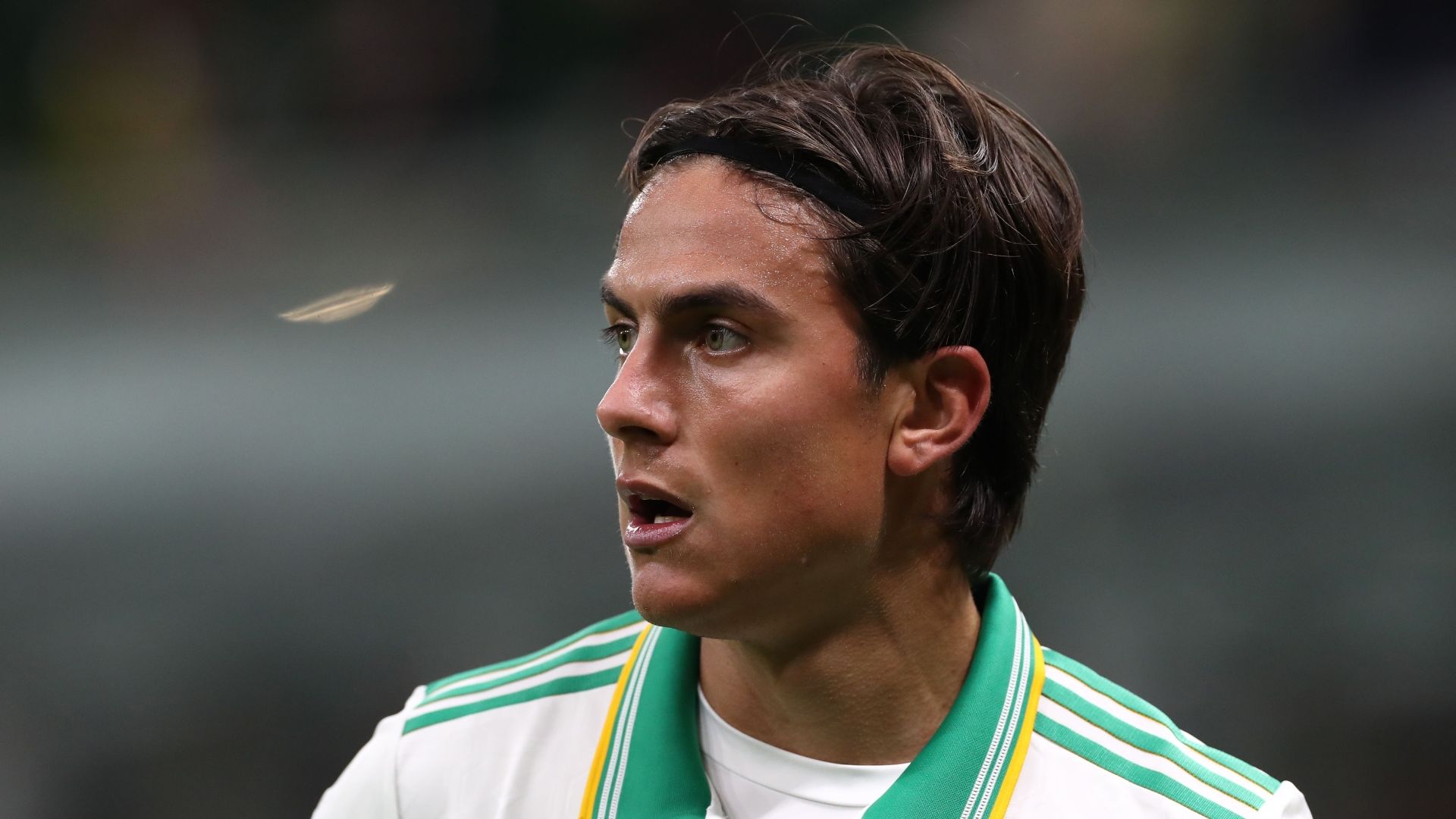 Dybala, il ginocchio dà ancora problemi: ma non è in programma nessun intervento