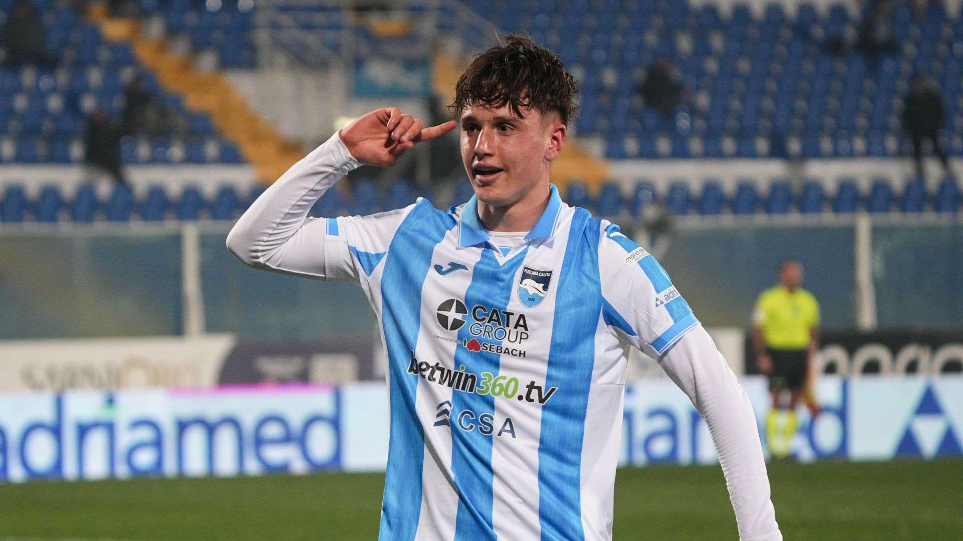 Antonio Arena Pescara 2025 esulta