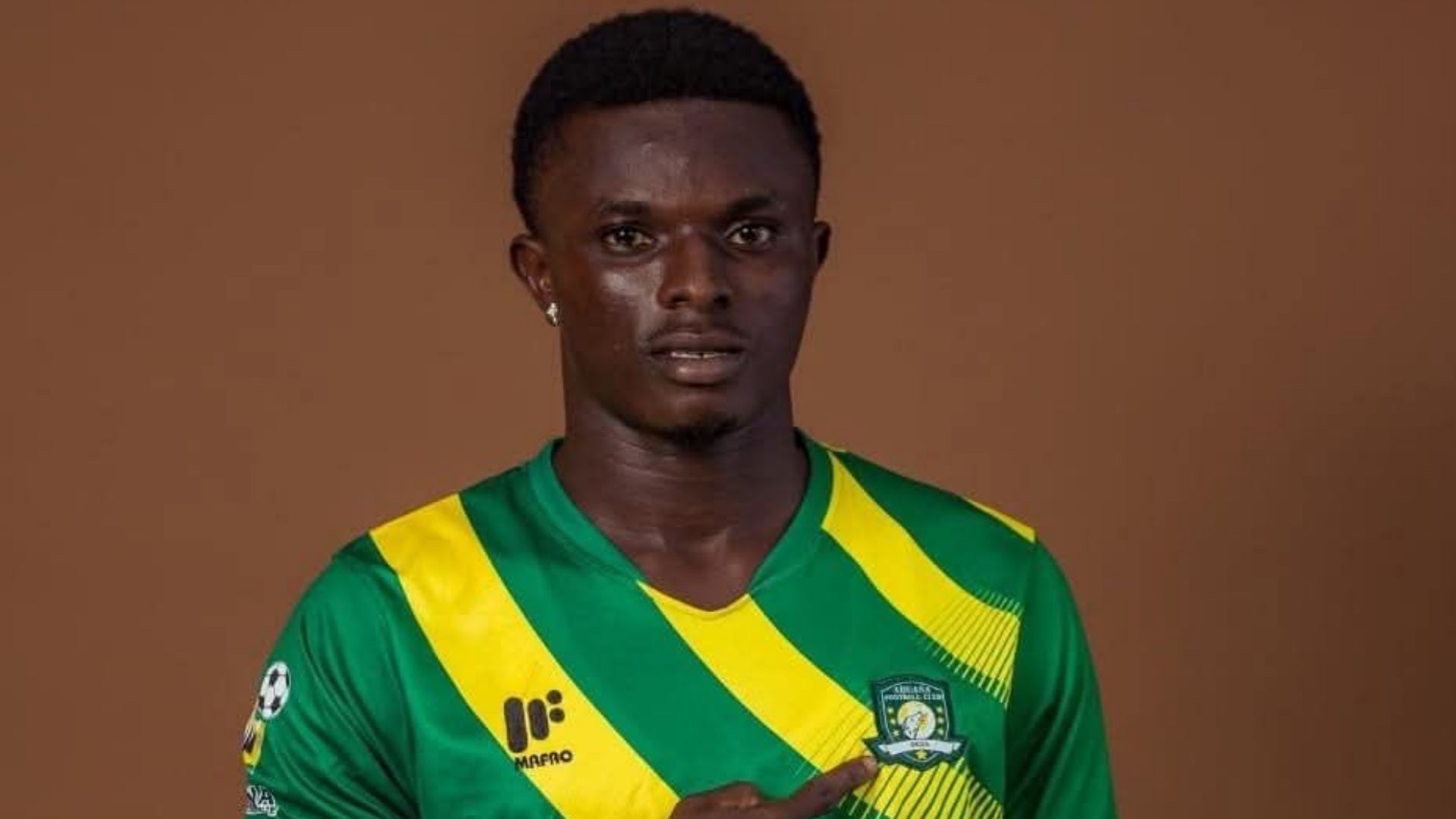 Tragedia in Ghana: calciatore muore dopo assalto a bus della sua squadra