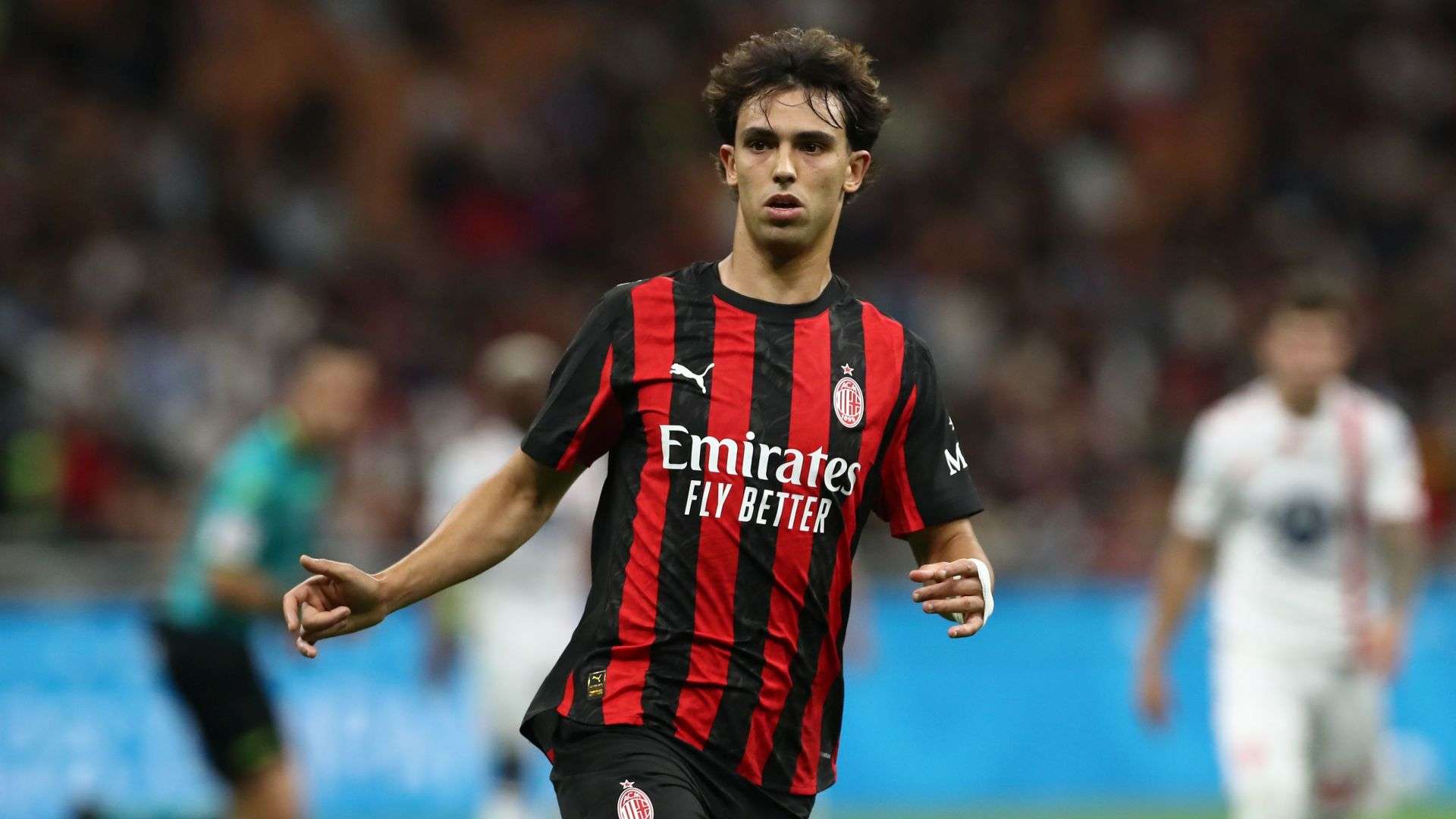 joao felix milan 2025 sguardo