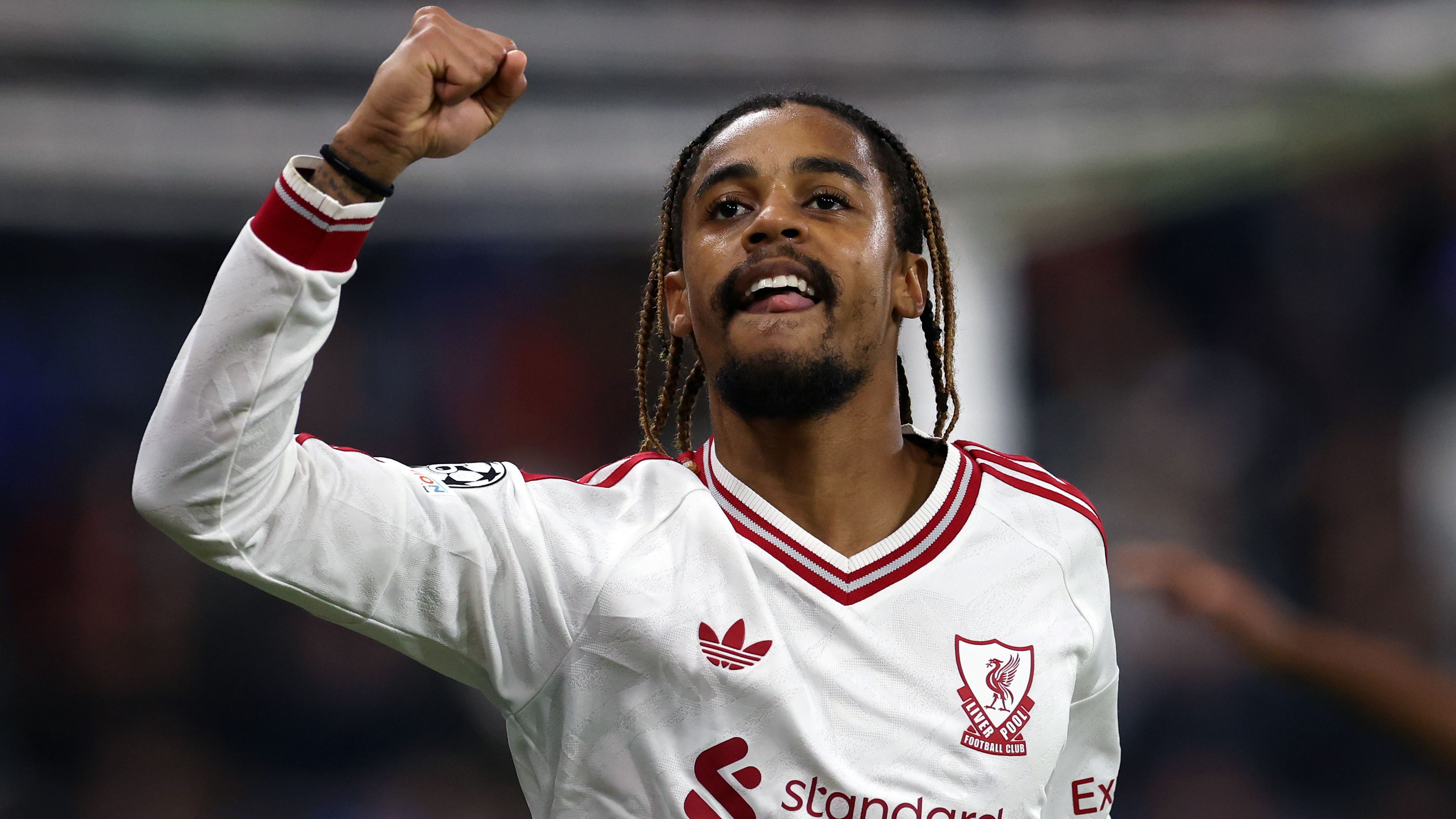 Champions League, le altre partite: sei goal dell'Aston Villa, Isco decisivo nel Betis Siviglia e Borussia Dortmund ko in Norvegia