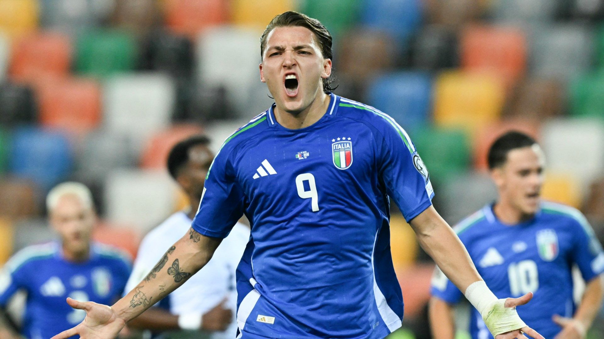 Qualificazioni Mondiali 2025: Retegui porta l'Italia ai playoff, doppietta nel 3-0 a Israele