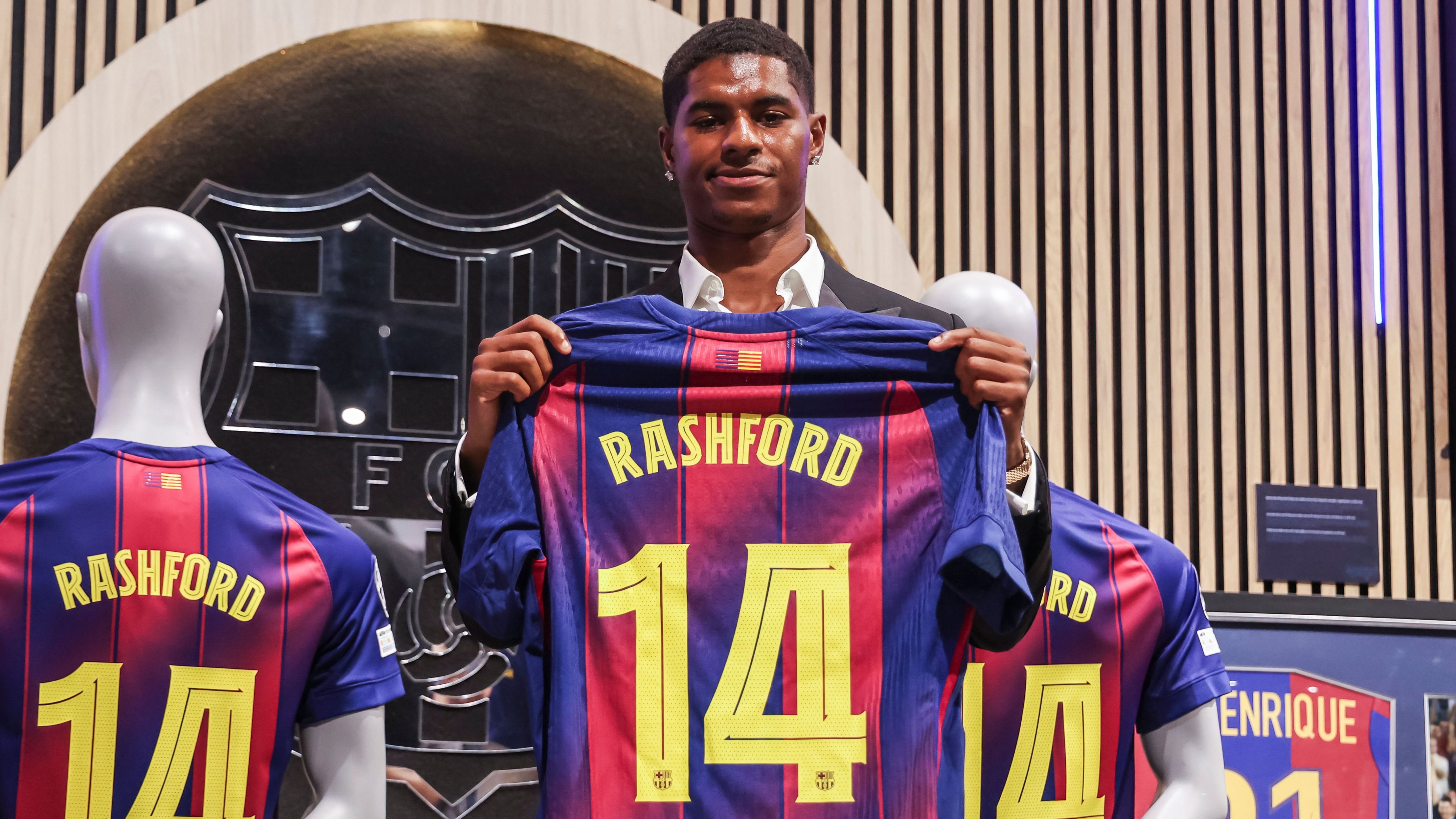 Il Barcellona è sempre più freddo sulla conferma di Rashford. Cosa filtra sulla pista Leao, tra costi e valutazioni tecniche