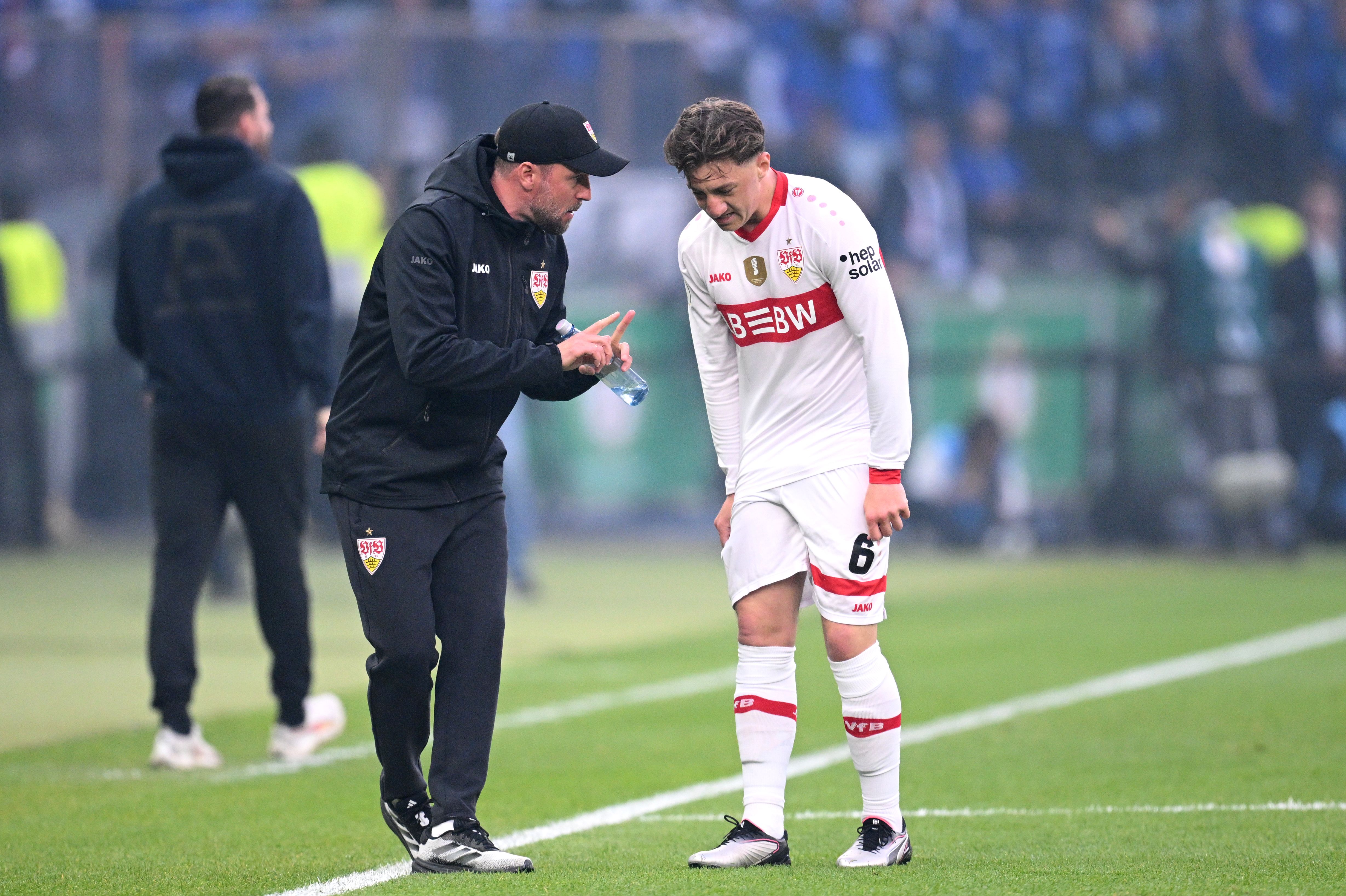 Angelo Stiller, Sebastian Hoeness