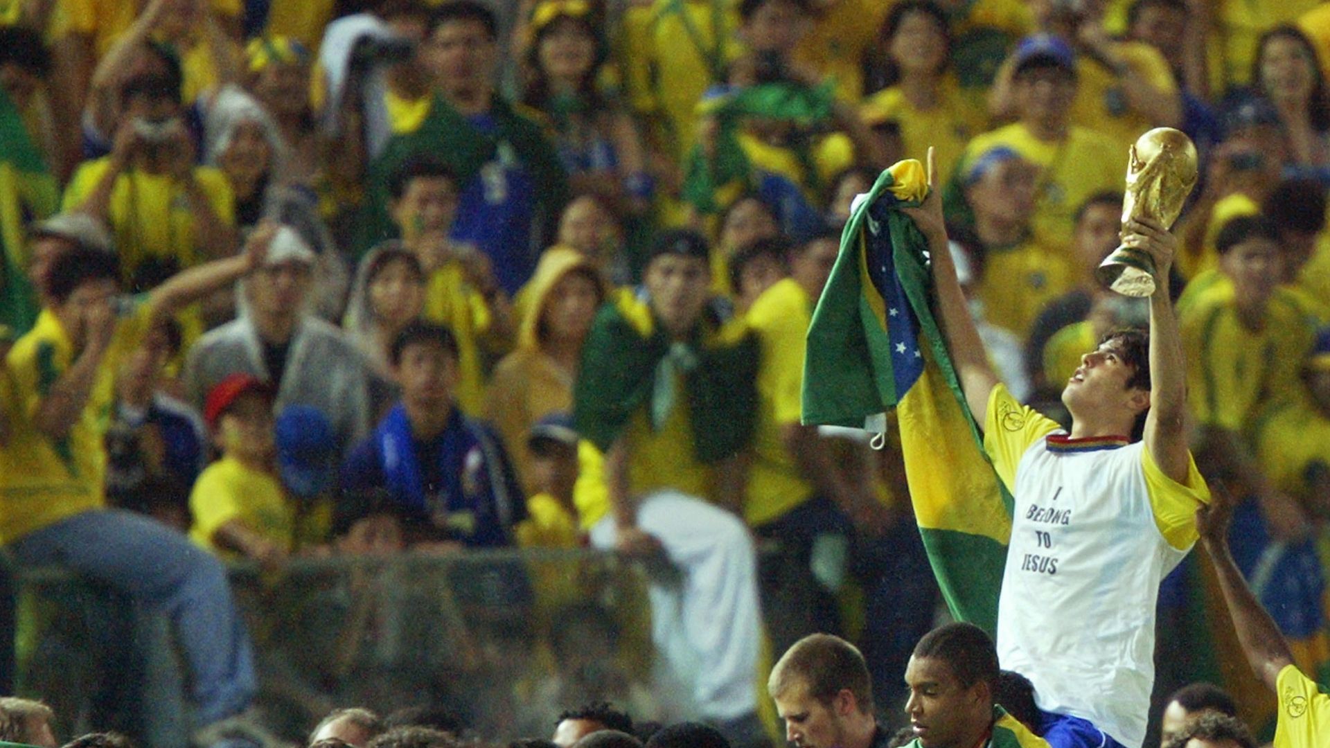 Kakà a Goal: "La pressione è qualcosa che non si può allenare". La leggenda brasiliana Kakà parla dei Mondiali, delle lezioni imparate al Real Madrid, del peso che grava su Vinicius e dell’ultima occasione di gloria per Neymar