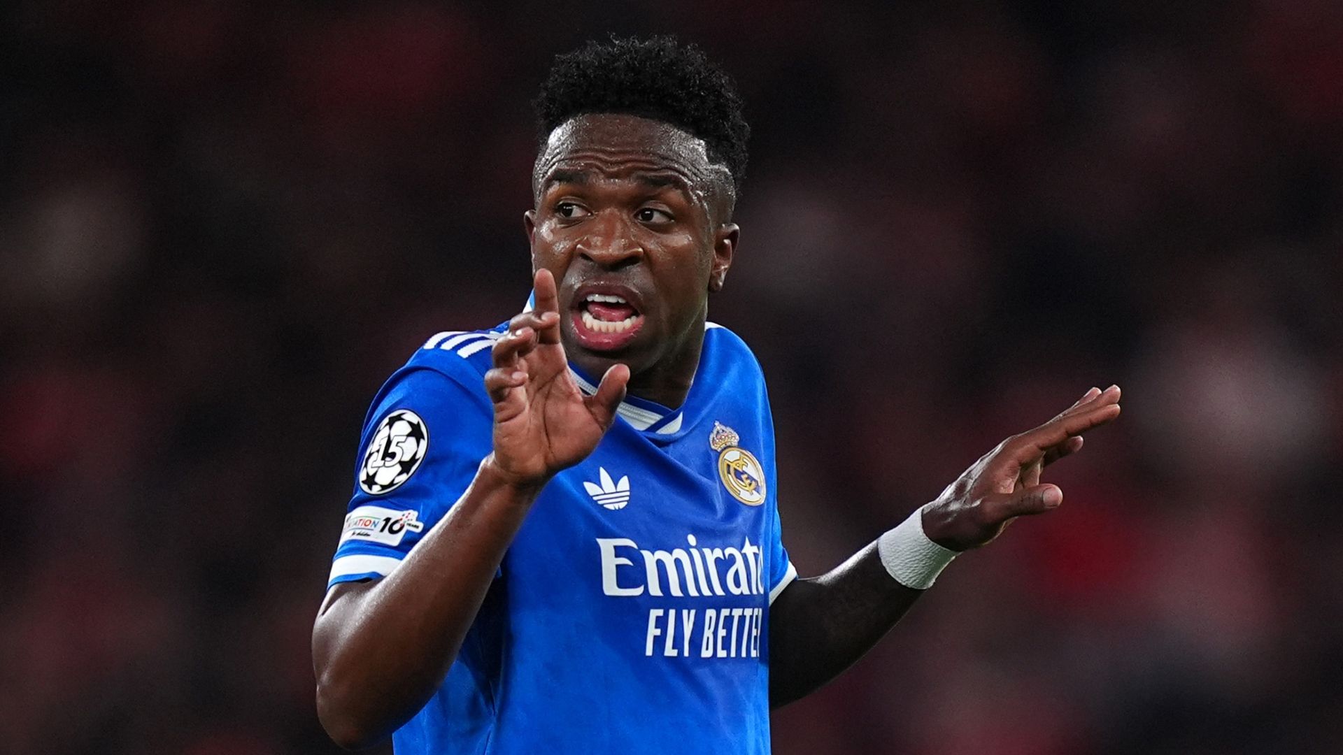 Vinicius contro Prestianni: “I razzisti sono deboli e codardi, ma hanno chi li protegge” Vinicius contro Prestianni: “I razzisti sono deboli e codardi, ma hanno chi li protegge”