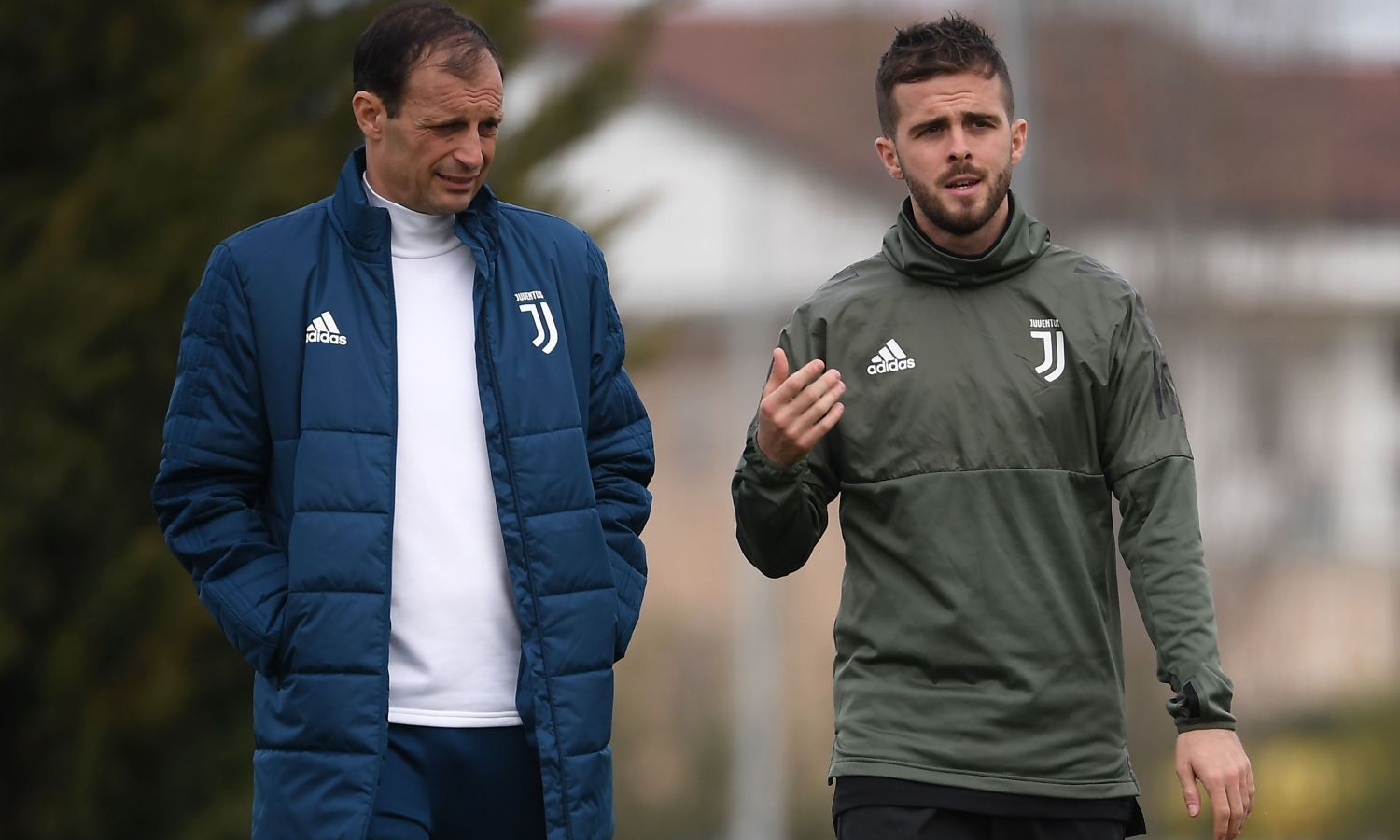 Allegri.Pjanic.Juve.allenamento.2018.jpg