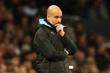 guardiola.manchester.city.2019.20.pensieroso.jpg