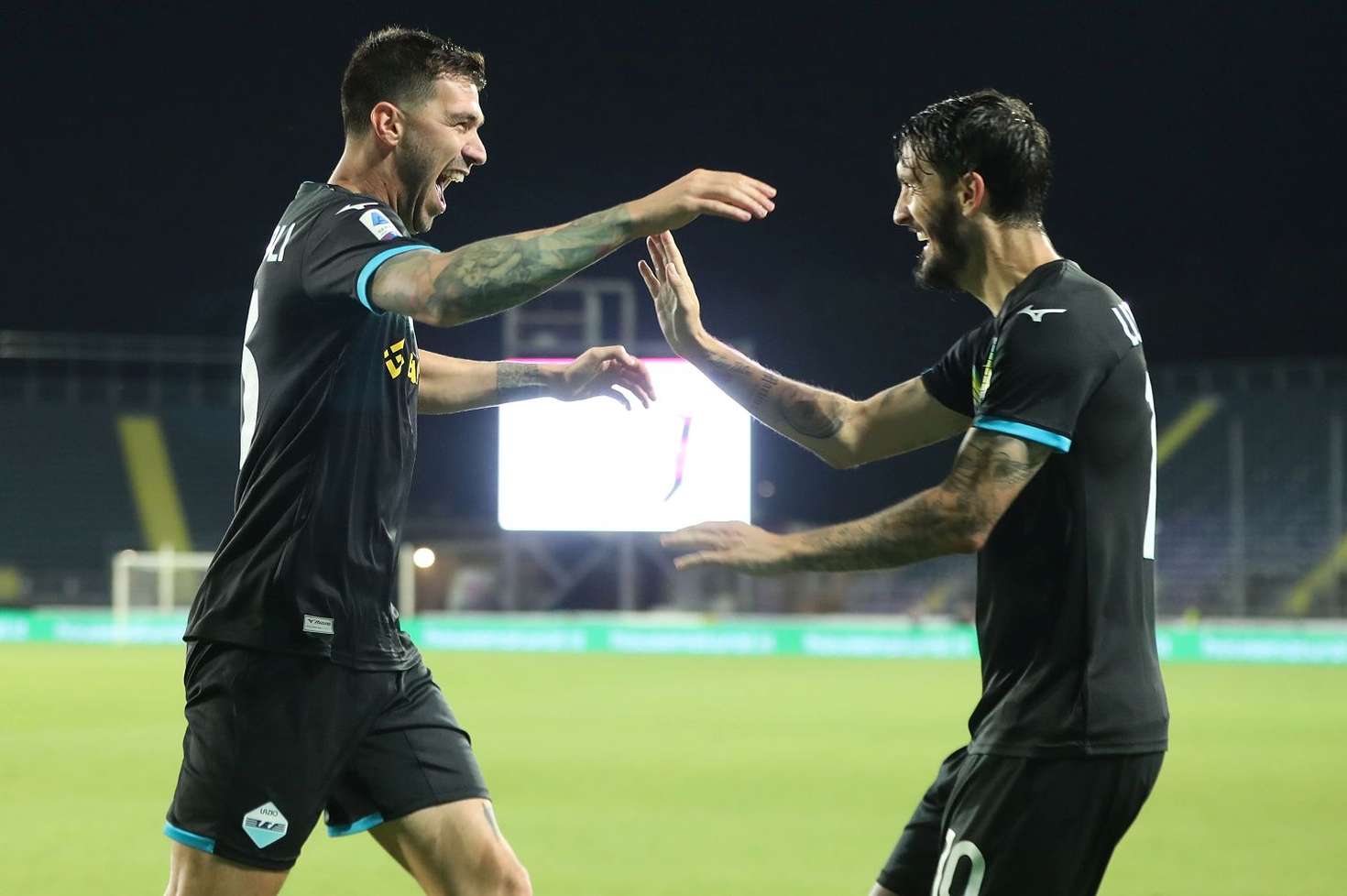 Laziomania: secondi dopo 20 anni, in Champions, tutto grazie a Sarri ma ...