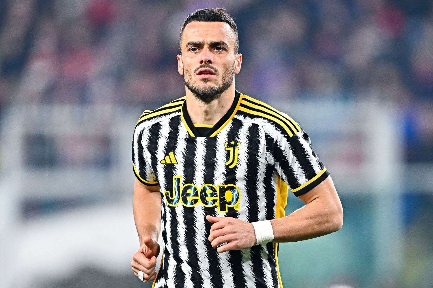 kostic.juve.2023.24.genoa.jpg