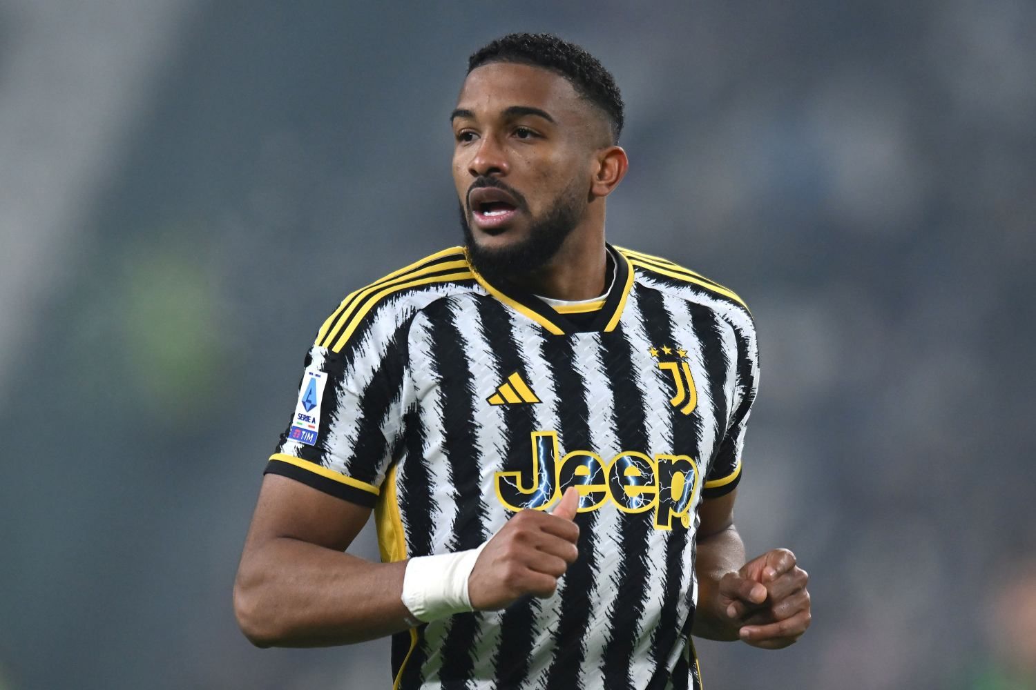Il Manchester United prepara l'assalto per Bremer, la Juventus fissa il prezzo | Calciomercato