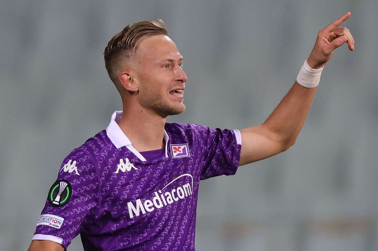 barak.fiorentina.indica.2023.24.jpg