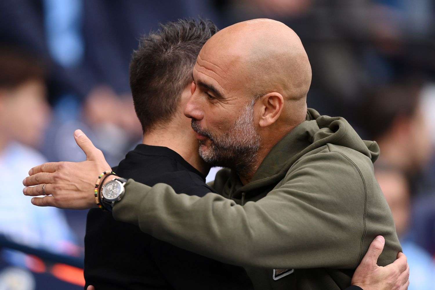 dezerbi.guardiola.abbraccio.jpg