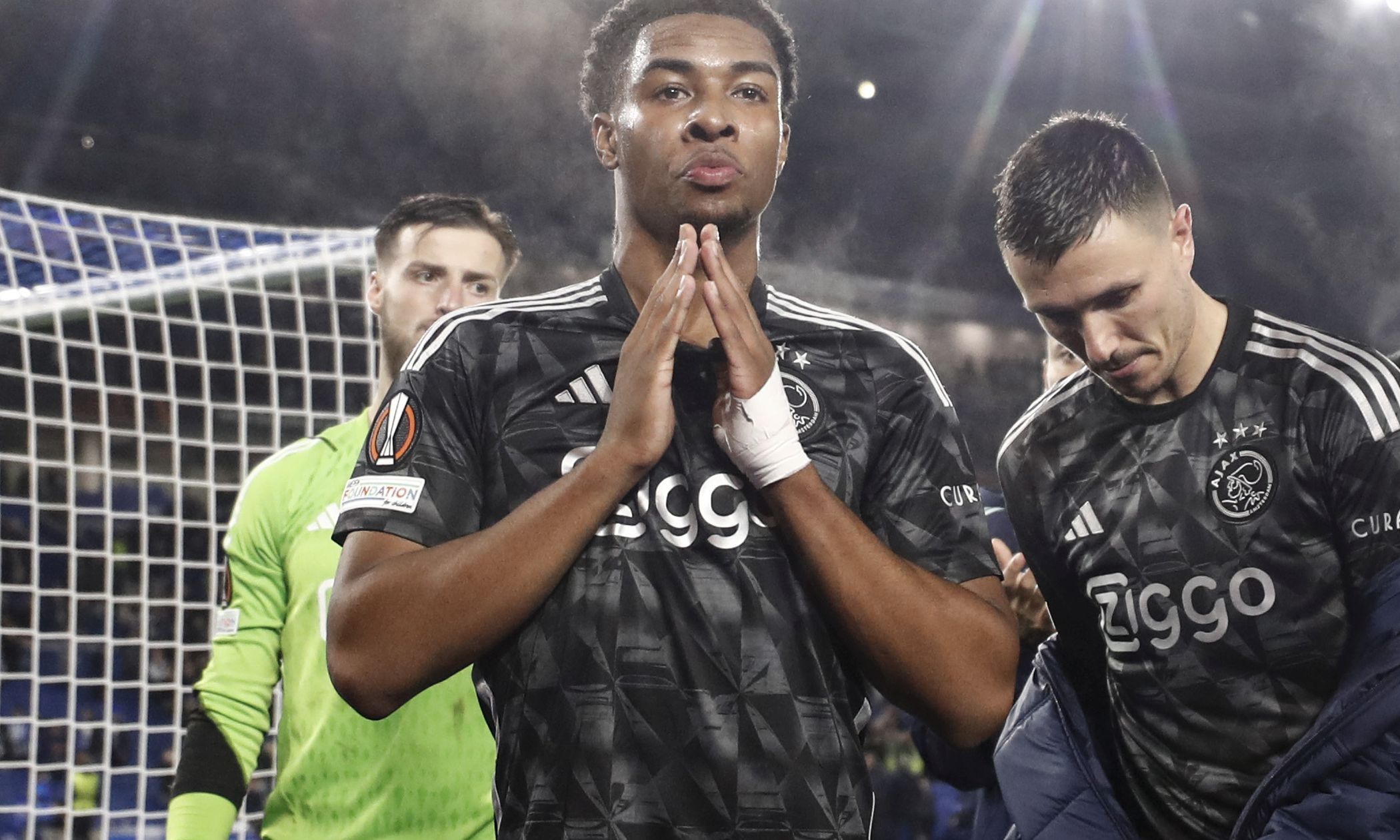 Milan, chi è Silvano Vos: il nuovo Seedorf dell'Ajax da 3000 palleggi a 11 anni | Calciomercato