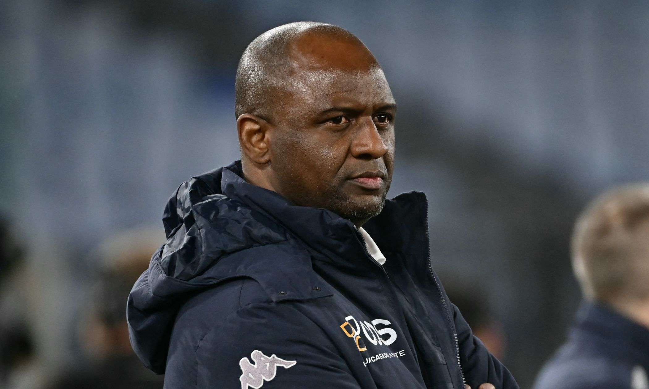 vieira.genoa.2024.25.sguardo.roma.jpg