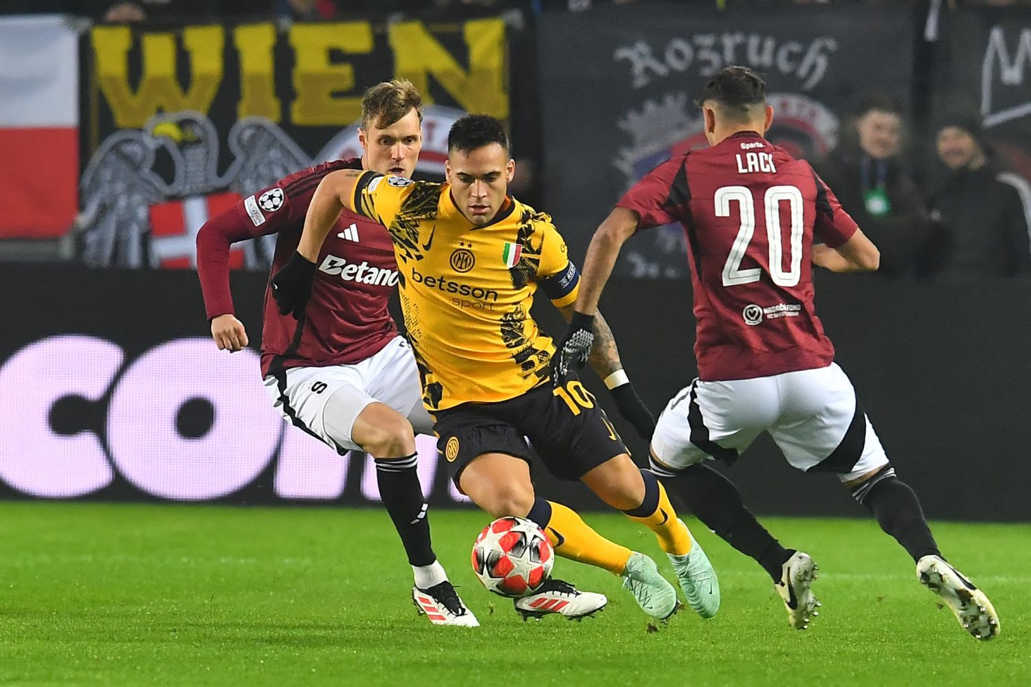 valutazioni giocatori sparta praga - inter