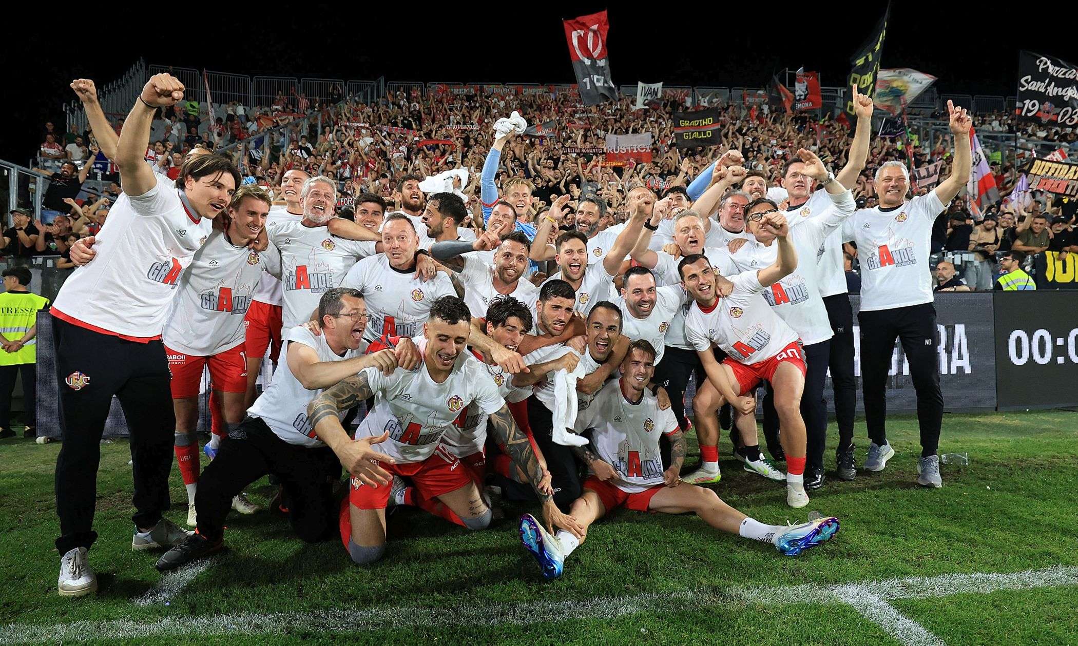 cremonese.serie.a.festa.jpg
