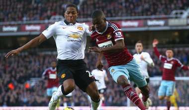 antonio.valencia.enner.valencia.manchester.united.west.ham.2014.2015.jpg
