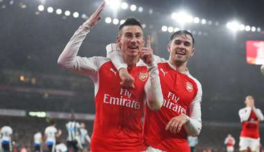 koscielny.ramsey.arsenal.primi.2015.2016.jpg