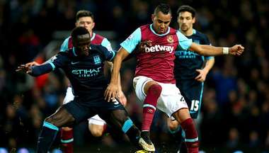 sagna.man.city.payet.2016.jpg