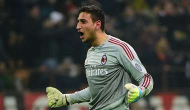 Donnarumma Milan esulta