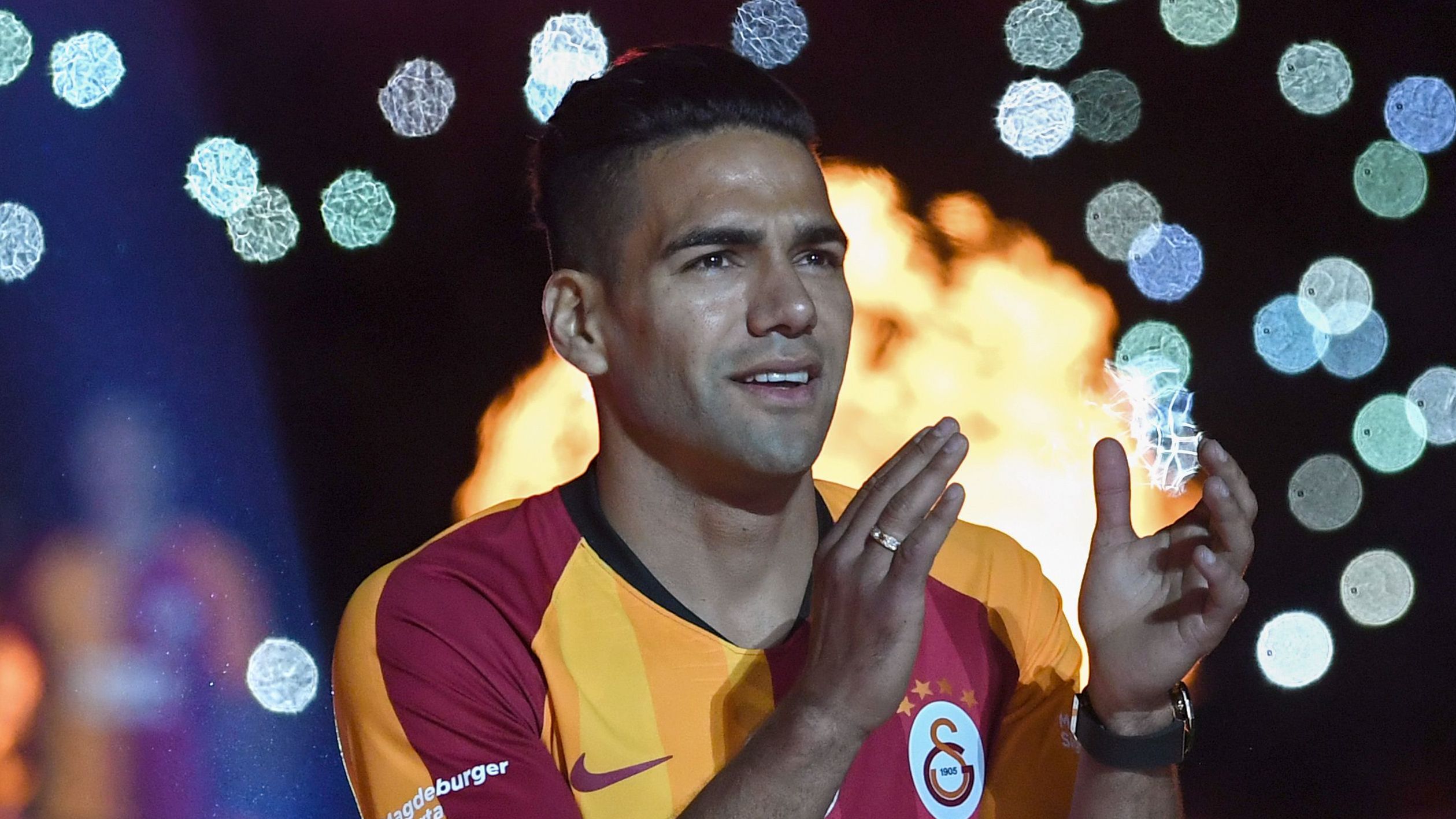 Per un paio d'anni dal 2020 al 2022 sei stato dirigente del Venezia conquistando anche una promozione in Serie A. Ci racconti quando stavi per prendere l'ex Monaco Falcao?