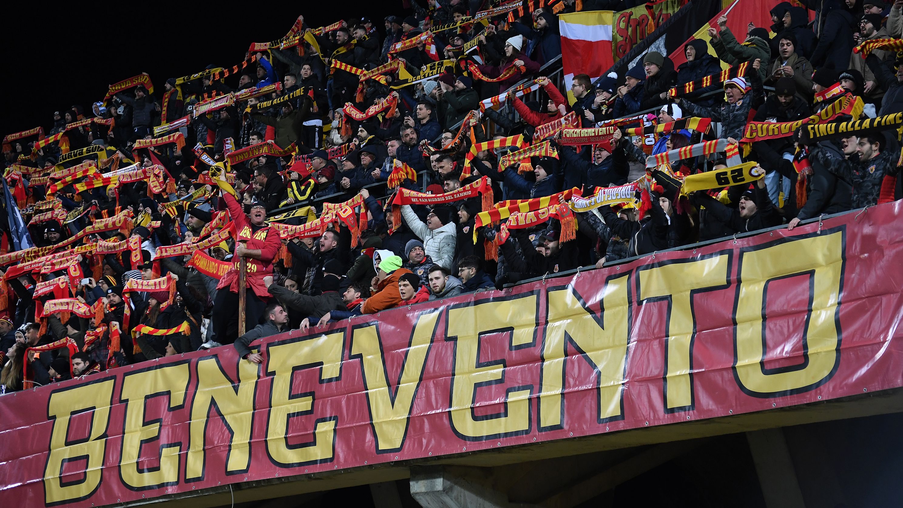 Clamoroso a Benevento: esonerato Auteri, arriva Floro Flores
