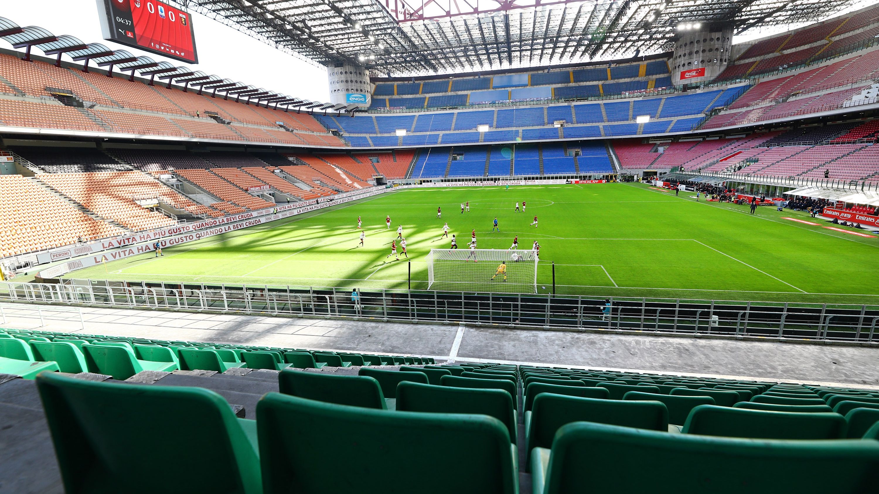 Milan-Juventus, il sold out è lontano: fra prezzi e rivendita, tanti biglietti ancora disponibili