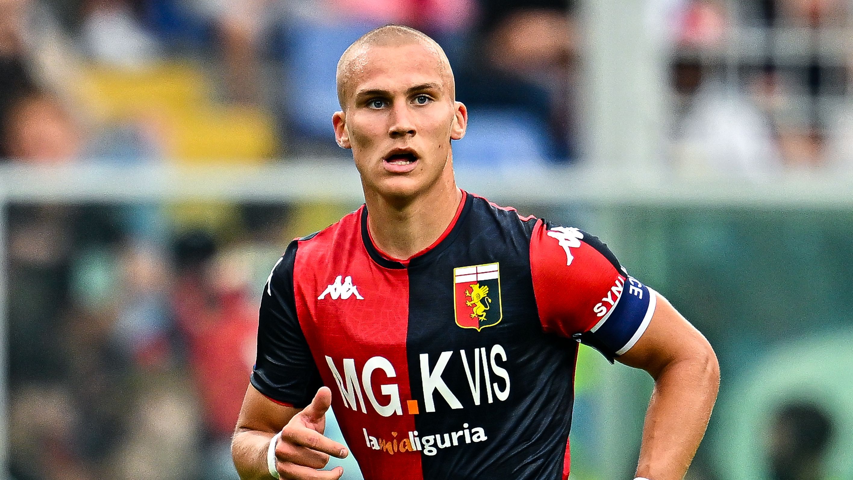 Genoa, ufficiale il ritorno di Ostigard: arriva in prestito dal Rennes