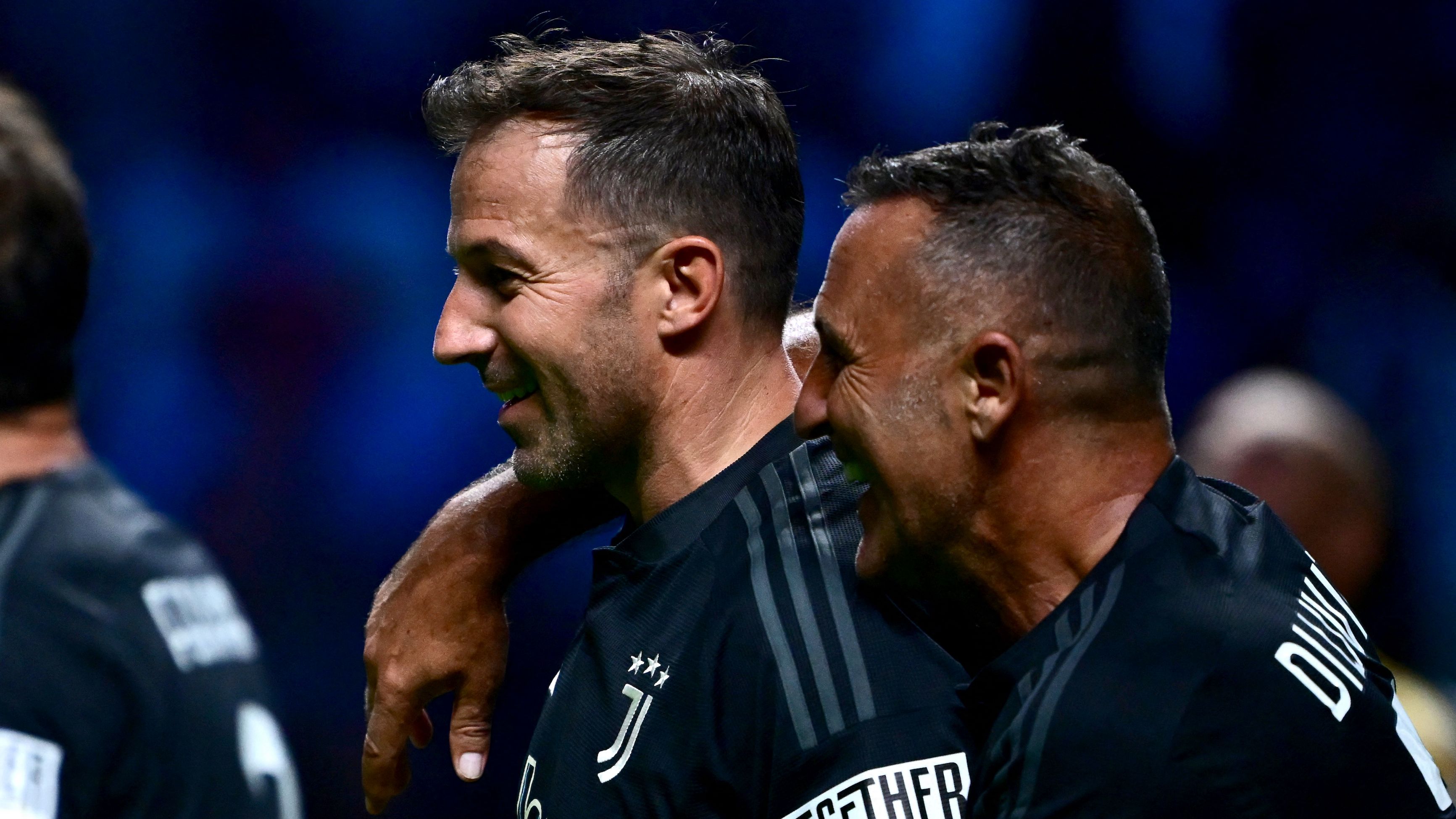 Di Livio a CM: "Le spaghettate notturne a casa di Vialli, Del Piero e Tacchinardi che non mi facevano dormire. Byron Moreno? Non era un arbitro"