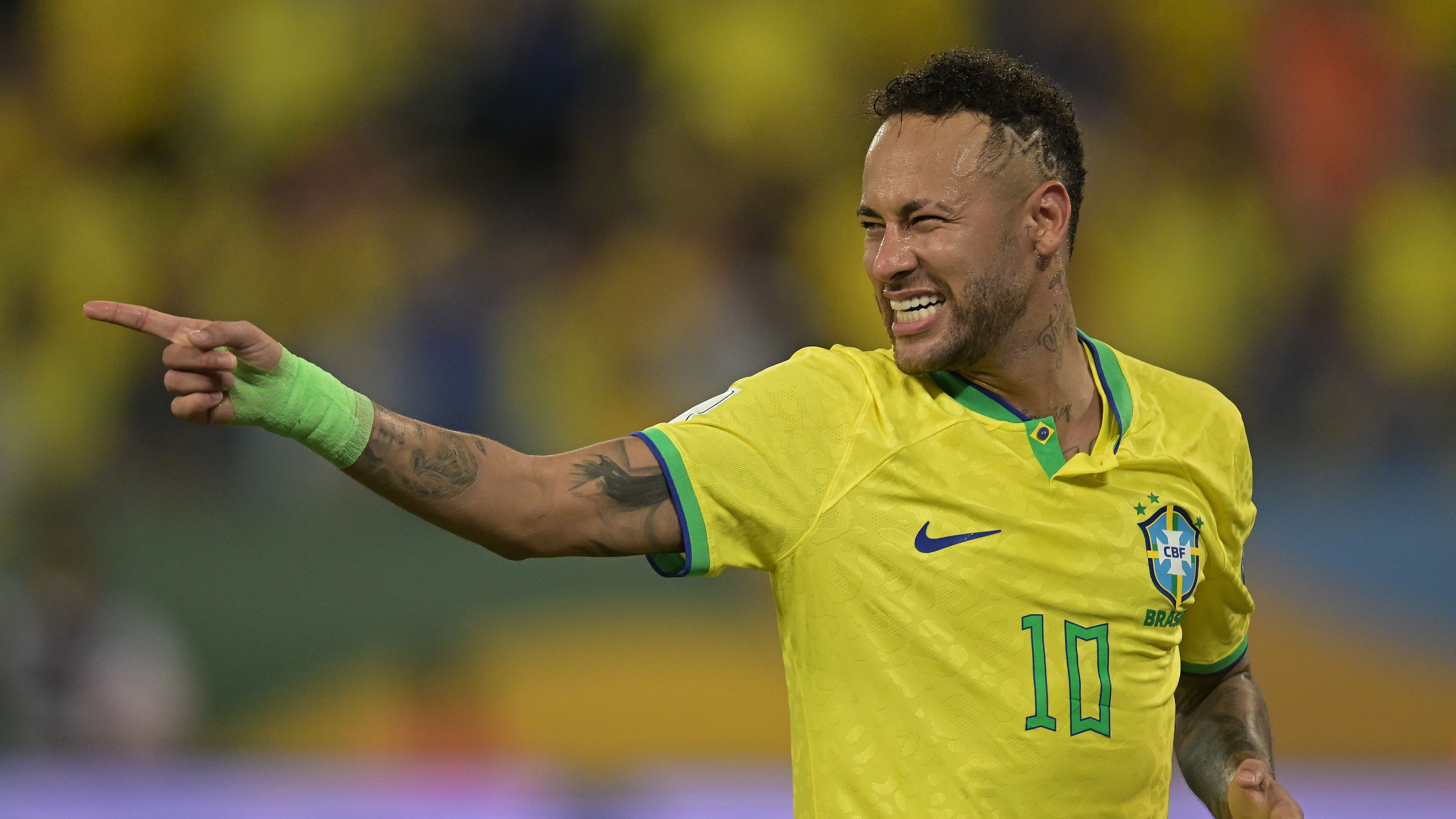 "Tecnicamente migliore di Cristiano Ronaldo e Lionel Messi": Neymar riceve il sostegno per i Mondiali dalla leggenda brasiliana Cafu