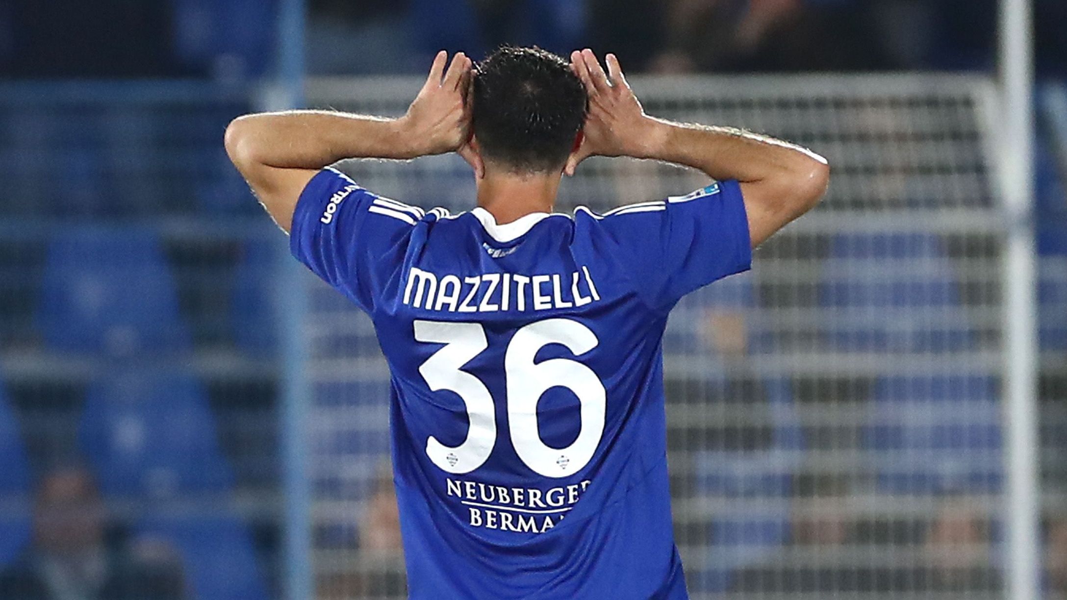 Cagliari, ufficiale l'arrivo di Mazzitelli dal Como: il comunicato