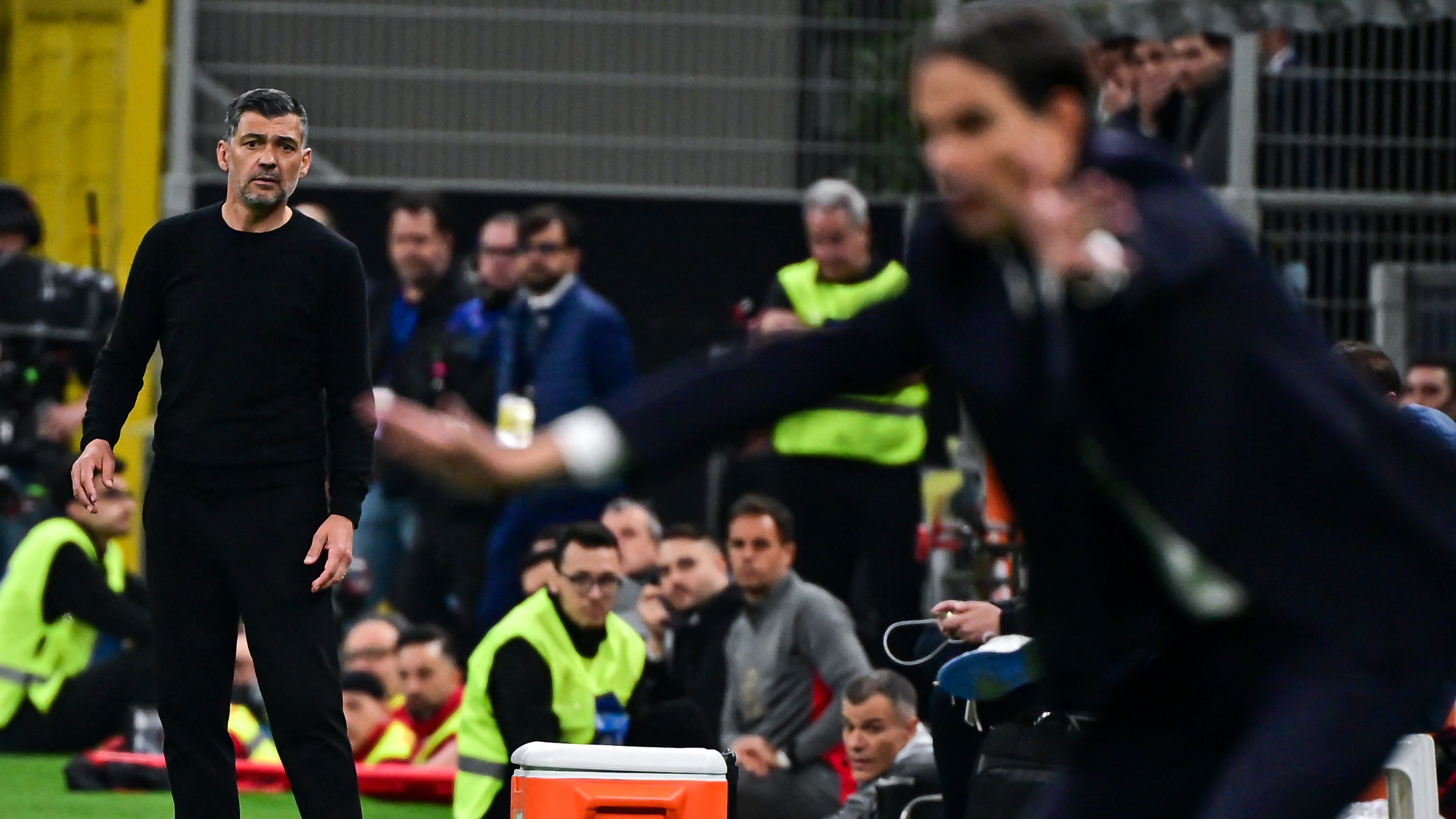 Al Ittihad-Al Hilal, niente stretta di mano tra Inzaghi e Conceicao ...