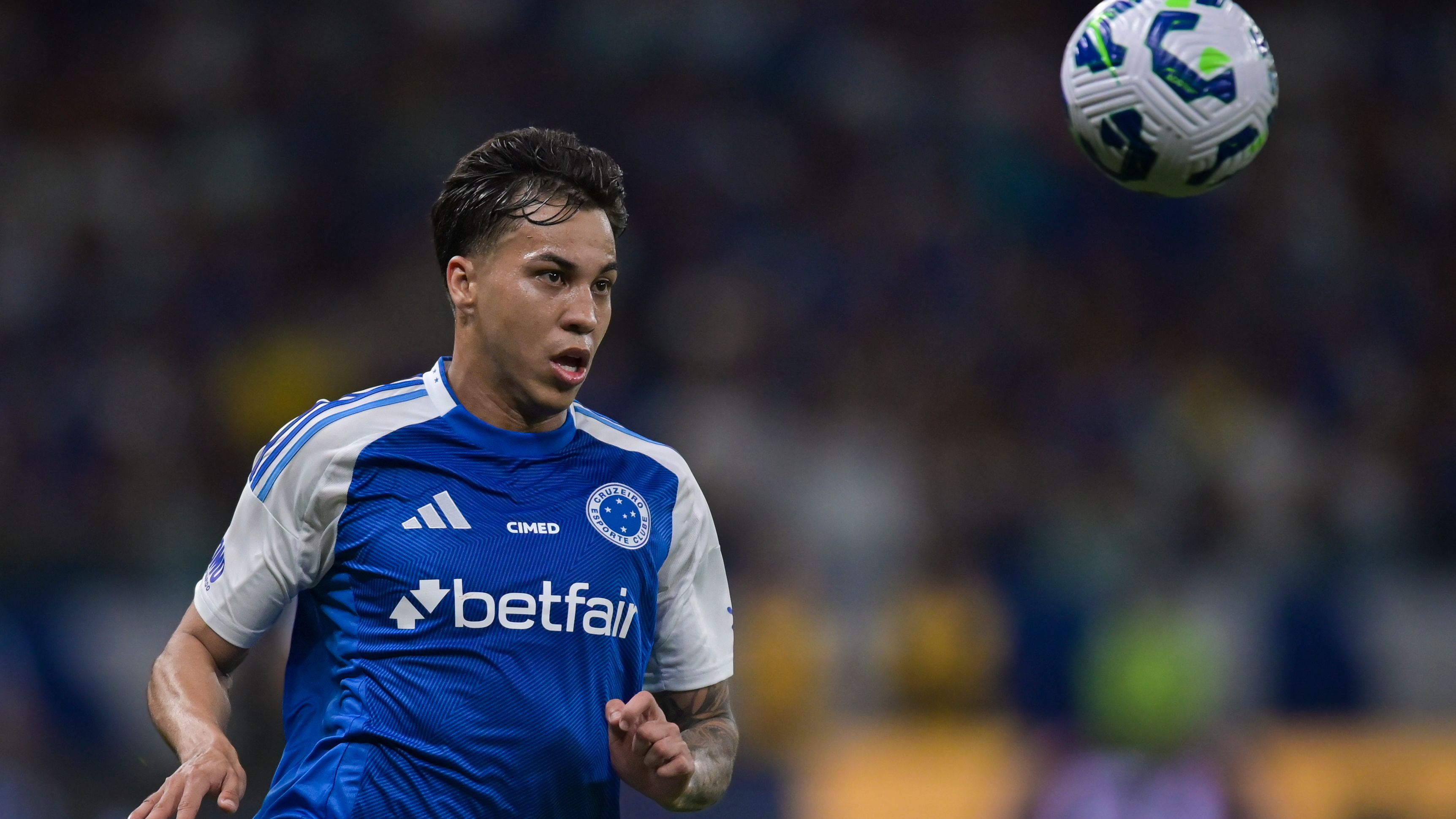 Kaio Jorge decide la finale Cruzeiro-Atletico Mineiro, rissa con 23 espulsi