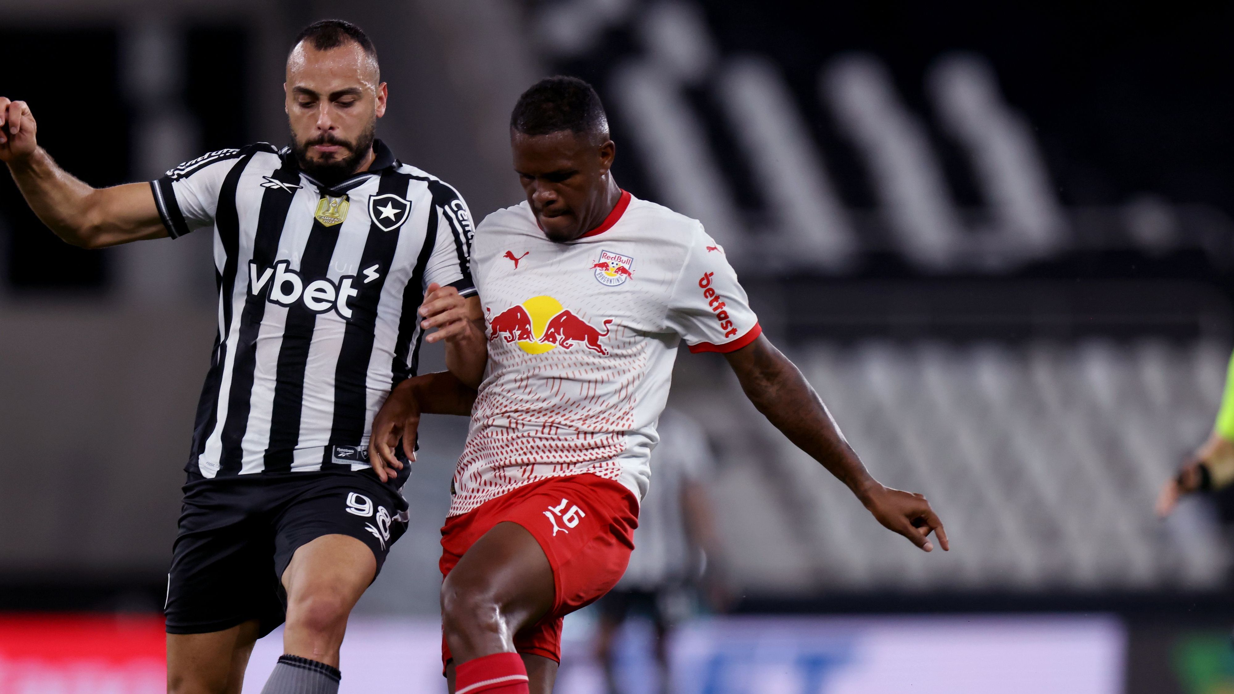 Gustavo Marques e quel "Le donne non dovrebbero arbitrare le partite importanti": multa e 12 giornate di squalifica