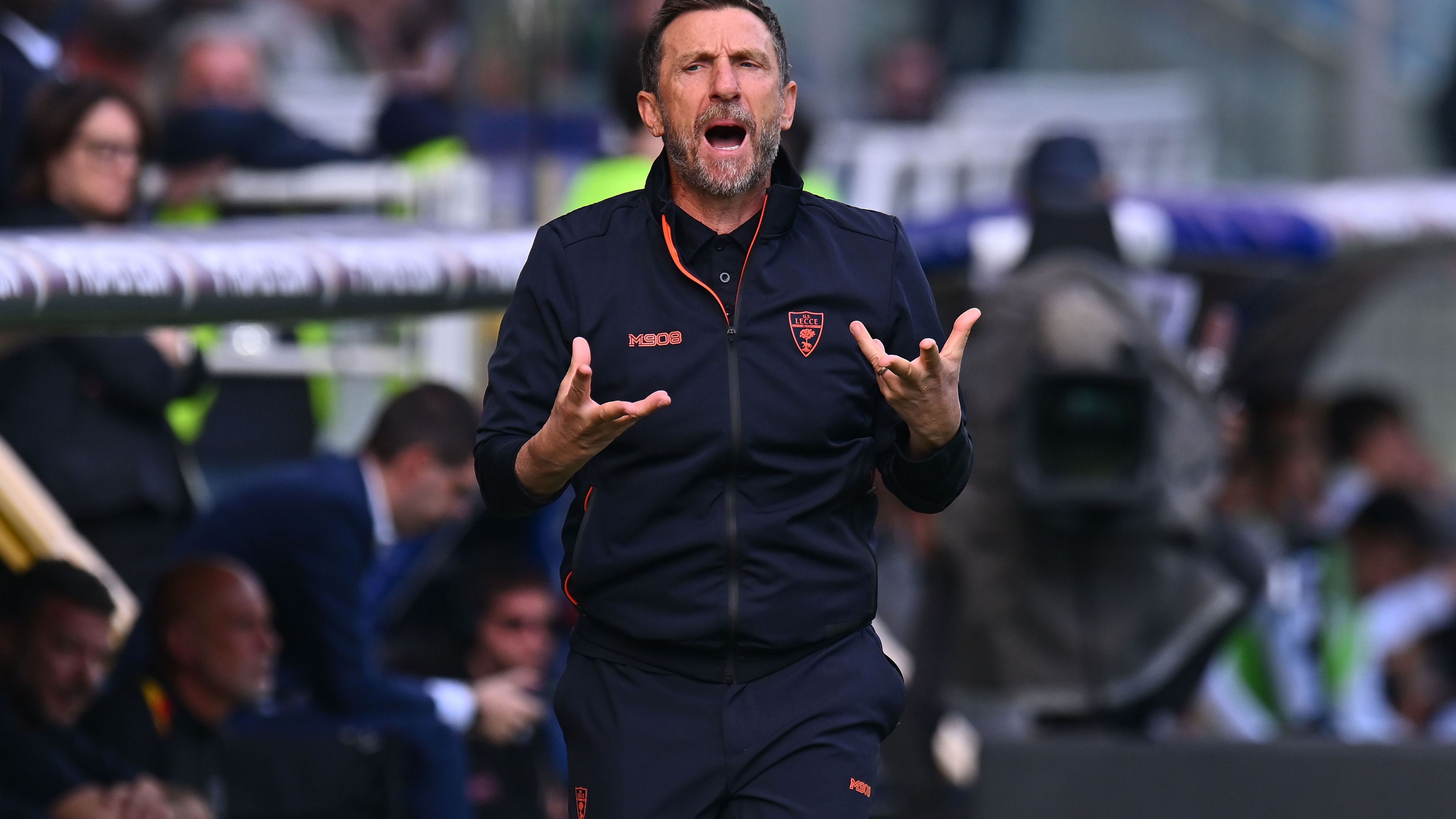 Lecce-Como, espulso Di Francesco: ecco cosa è successo