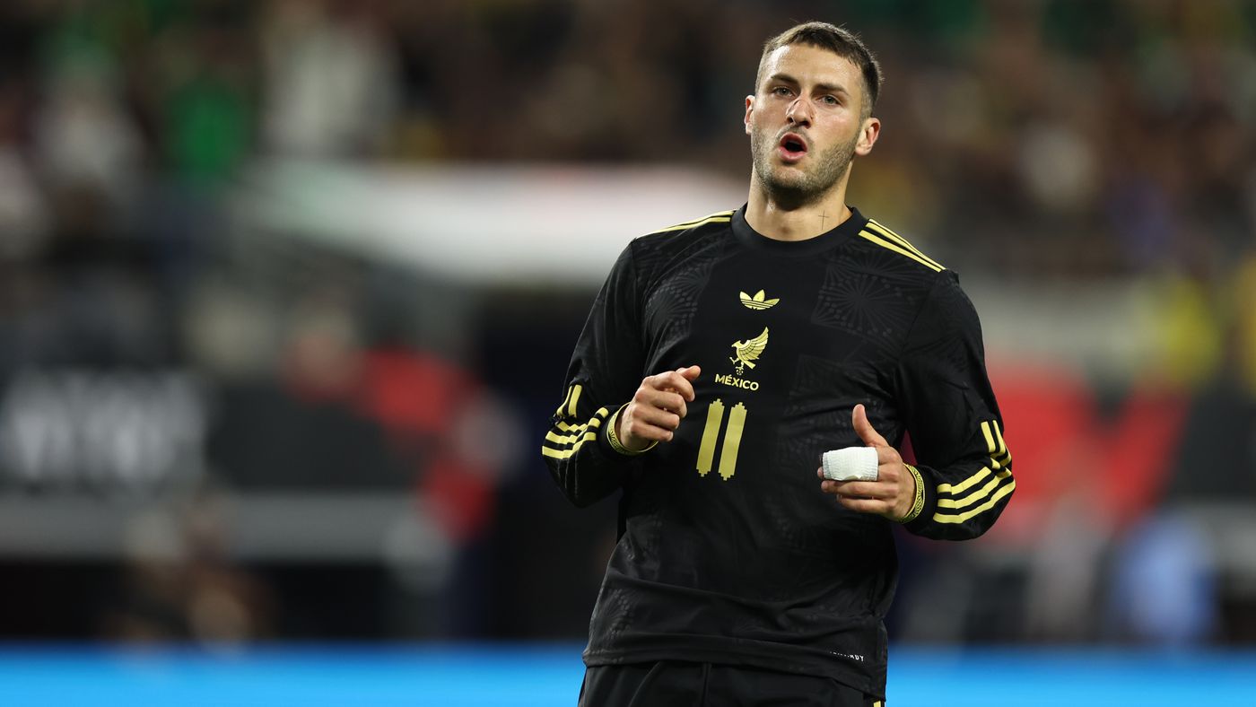 https://assets.calciomercato.com/images/v3/getty-2240590376/crop/MM5DIOJWGE5DENZZGE5G433XMU5DAORSGU4Q====/GettyImages-2240590376.jpg?width=1400&amp;upscale=true