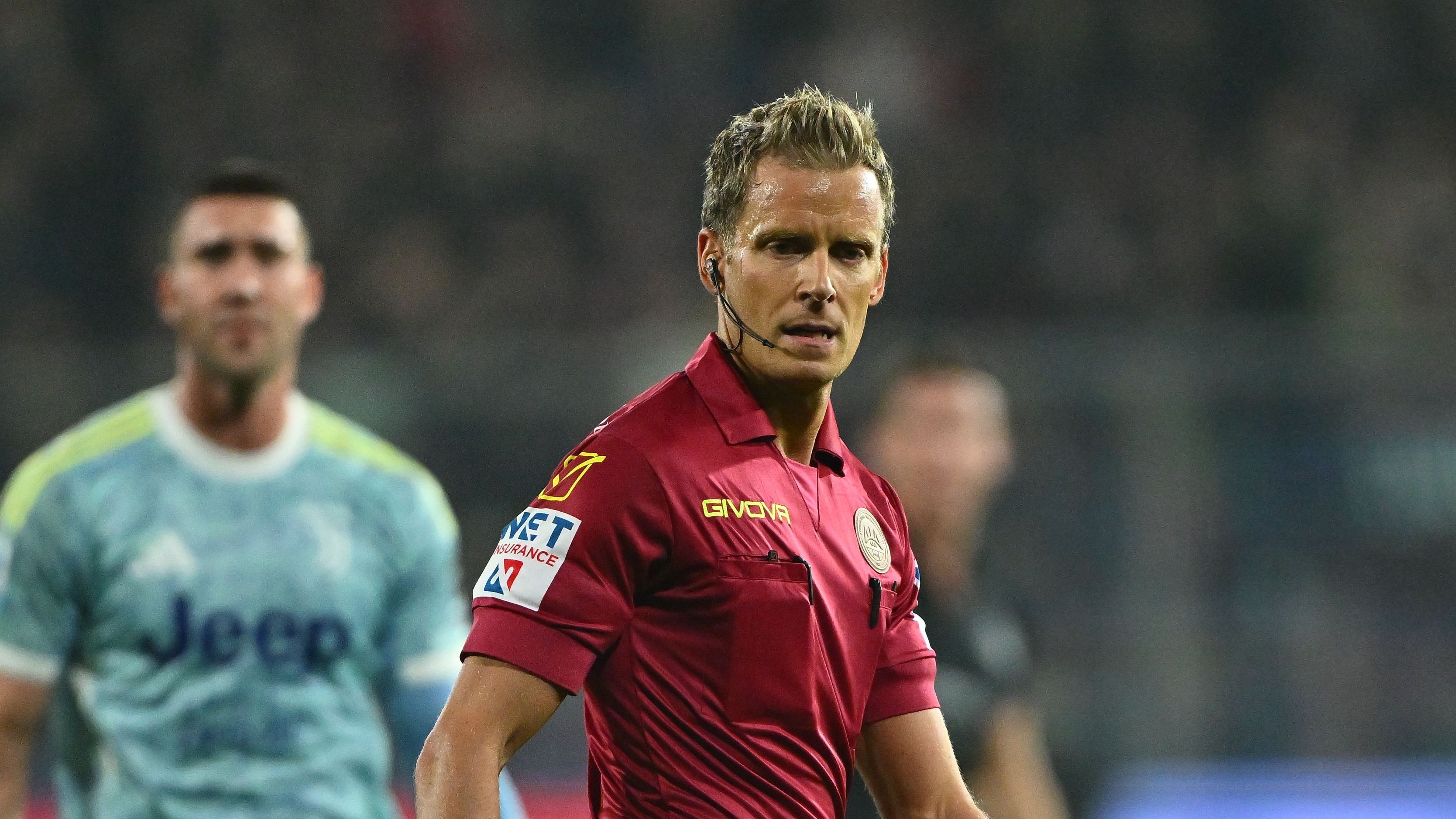 Cremonese-Juventus, la MOVIOLA LIVE: contatto Kostic-Barbieri in area, Chiffi lascia correre